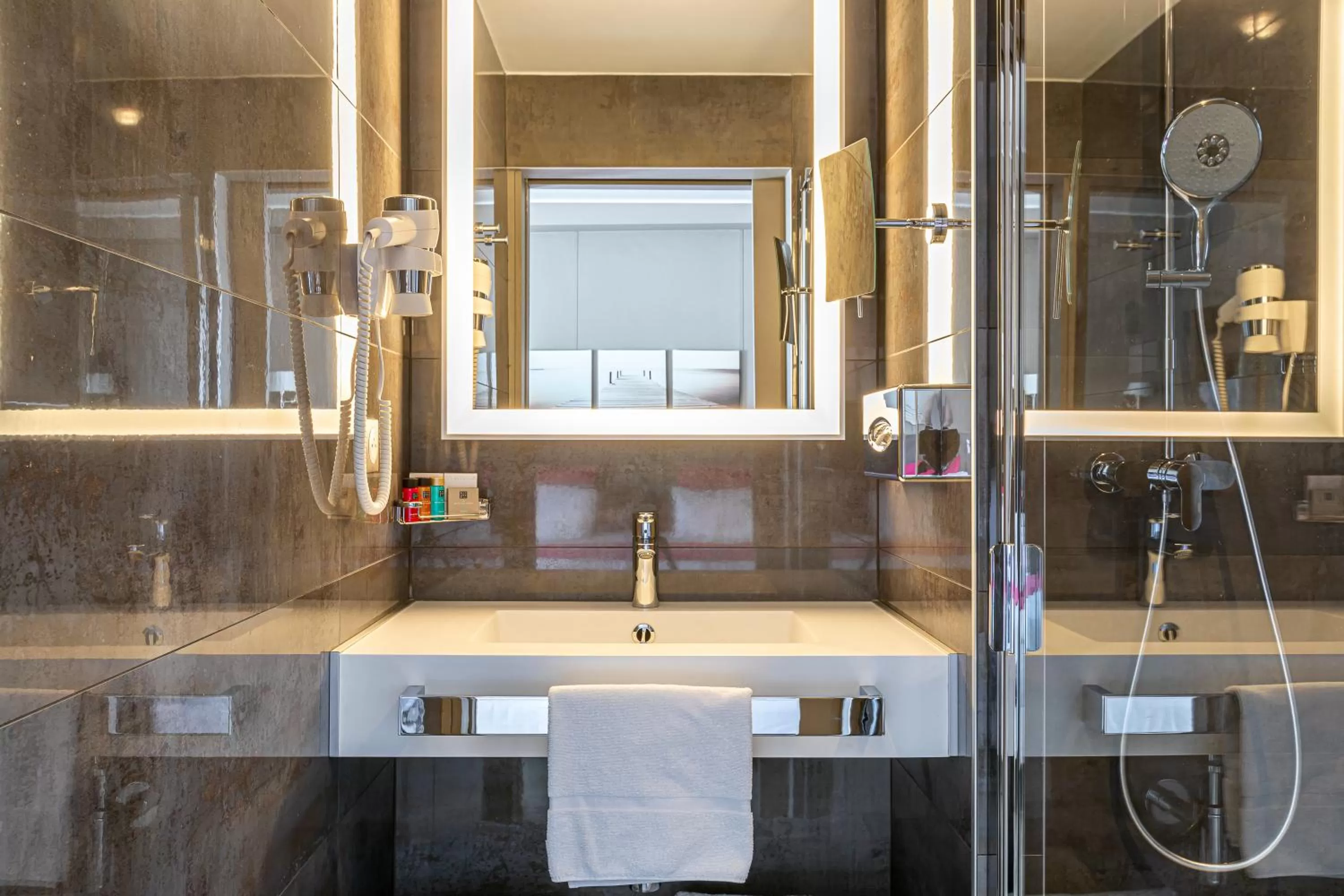 Bathroom in Hotel Des Dunes