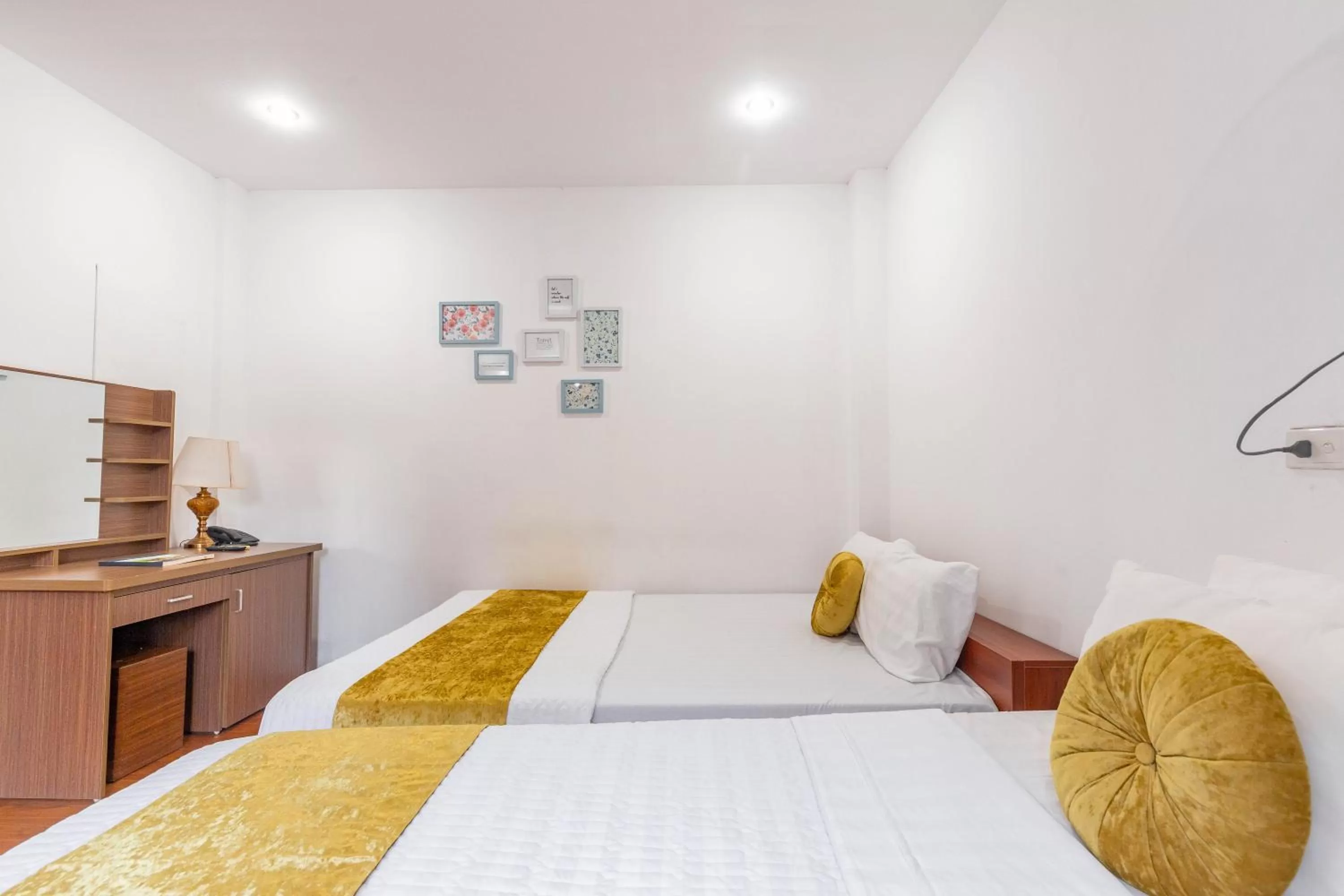 Bedroom, Bed in Hanoi View Legend Hotel