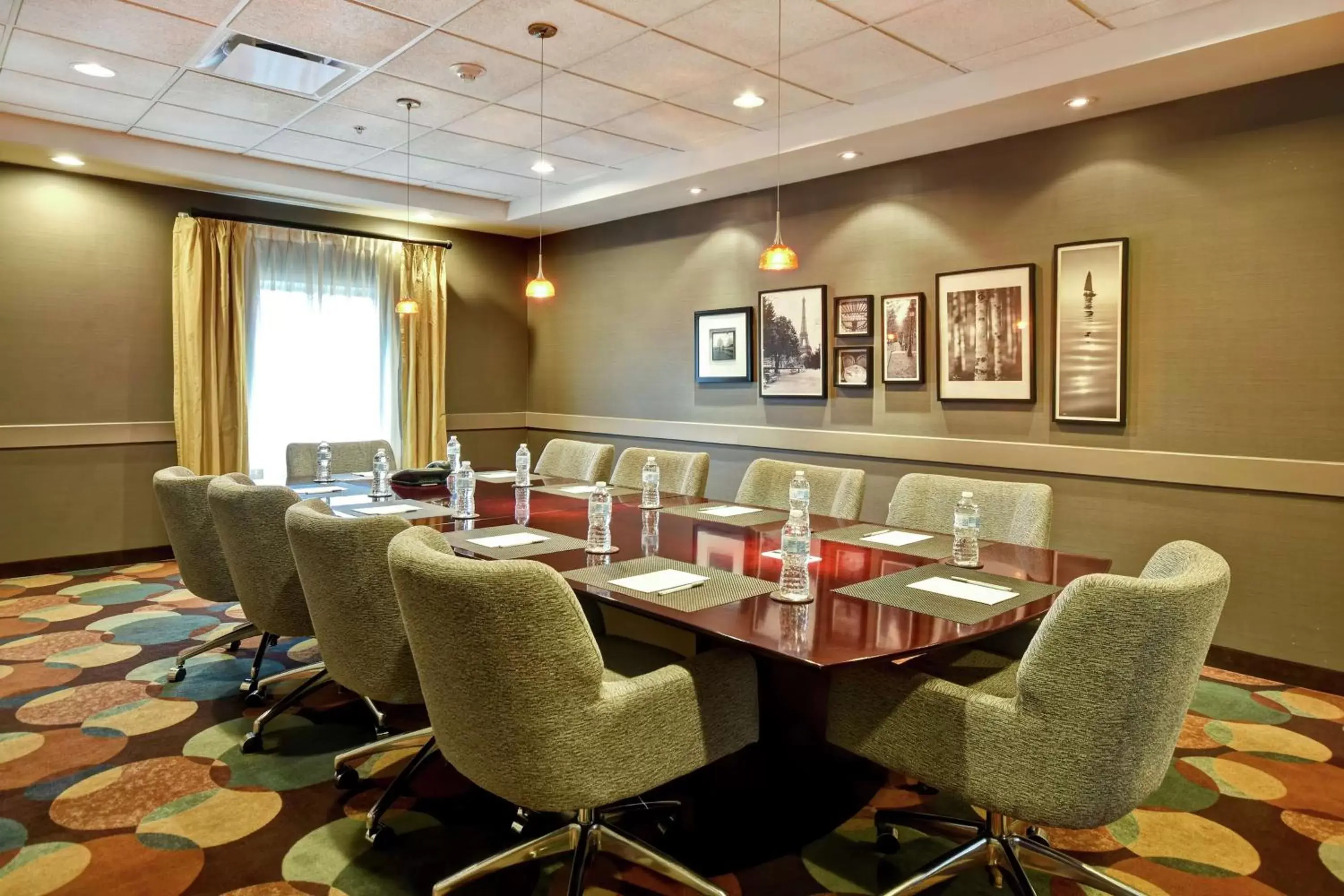 Meeting/conference room in Hampton Inn & Suites Detroit-Canton