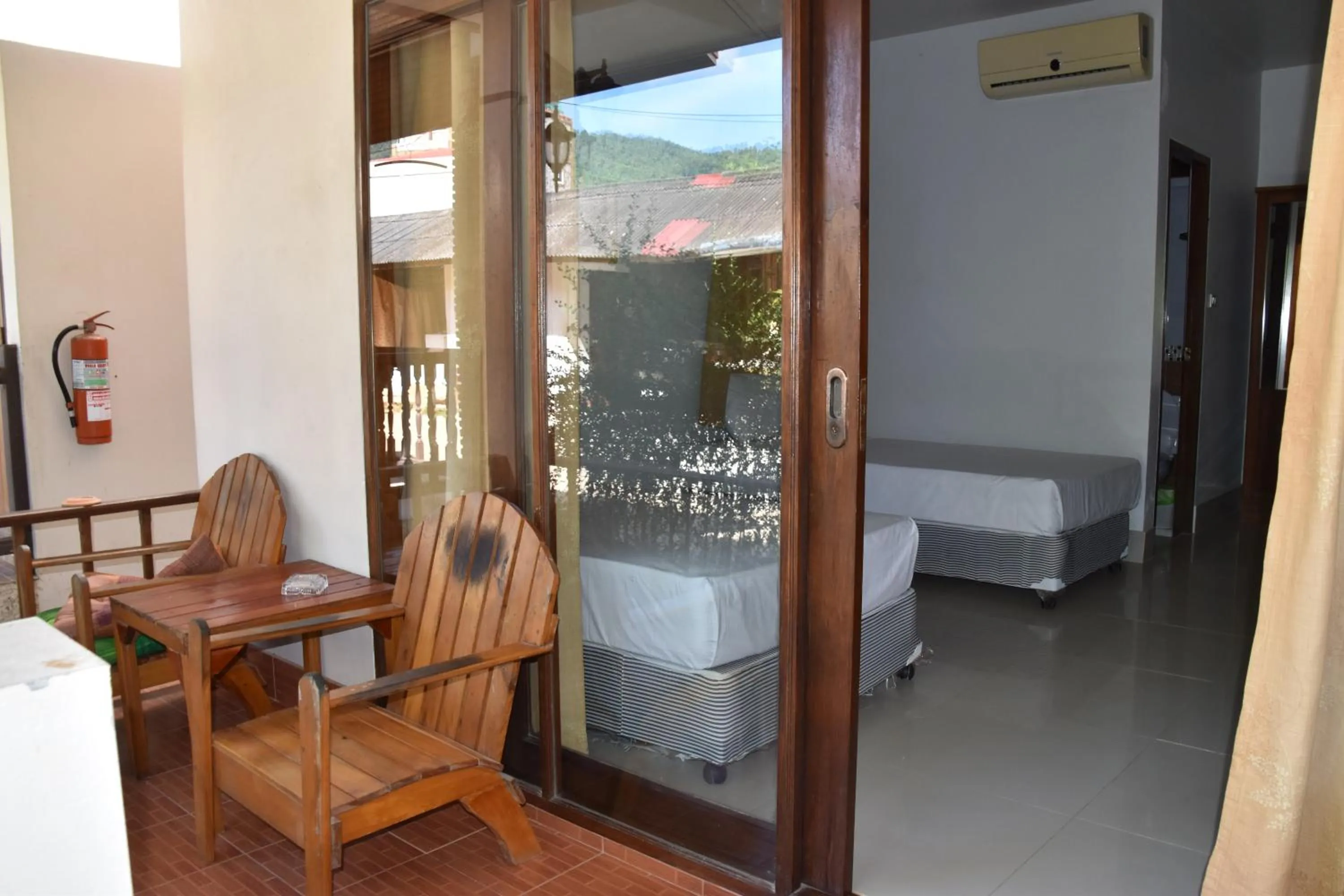 Photo of the whole room, Bed in Magic Resort