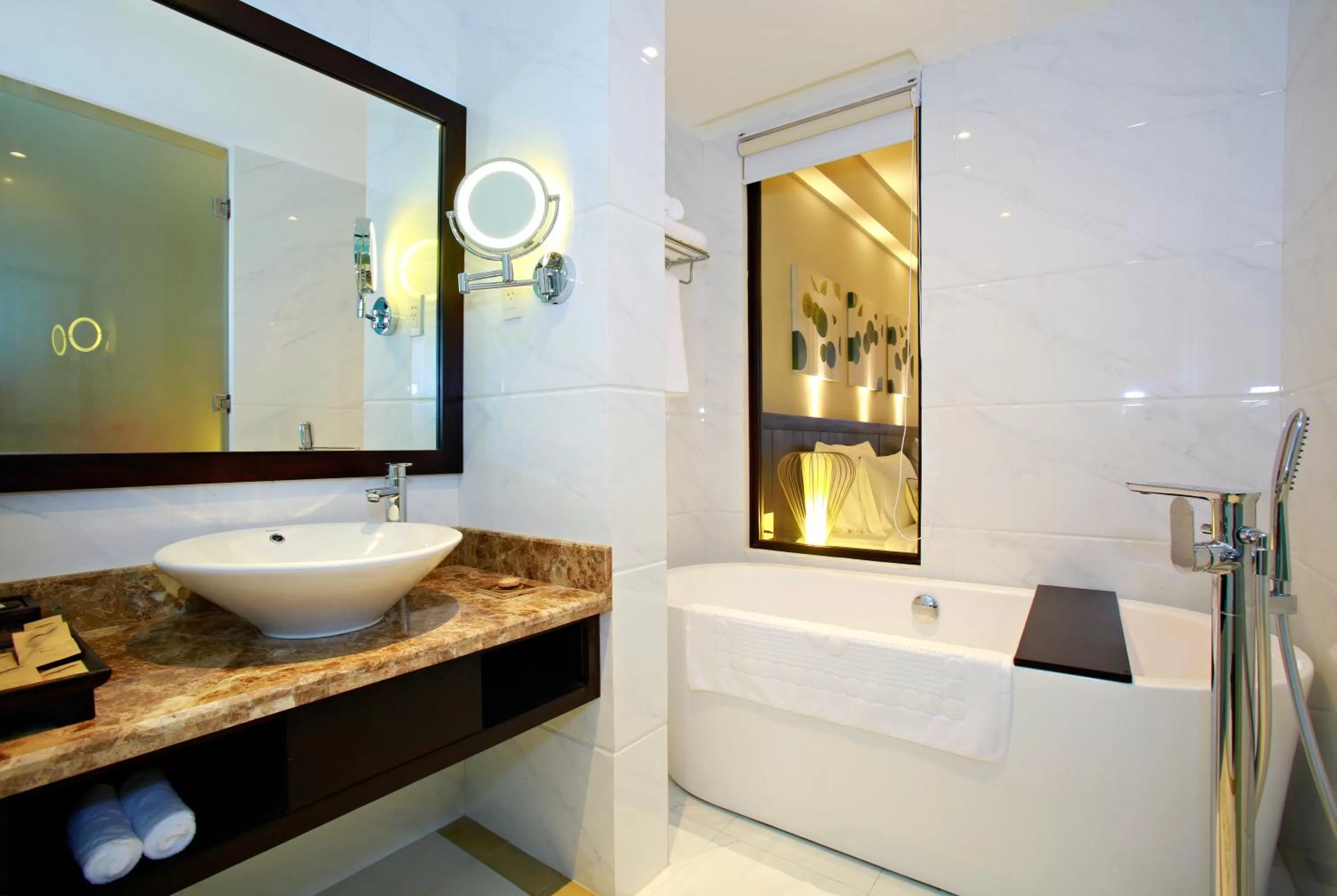 Bathroom in Lasenta Boutique Hotel Hoian