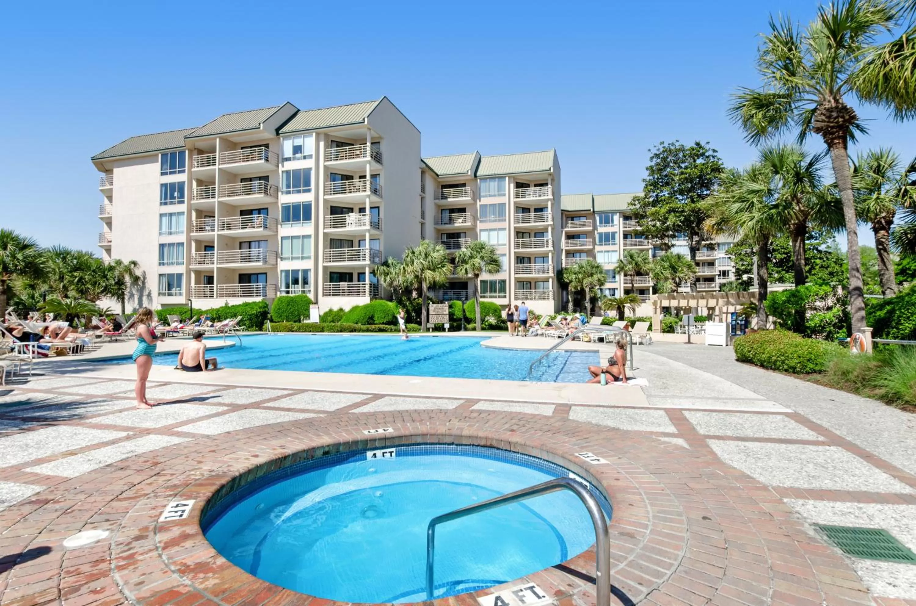 Swimming Pool in Villamare Resort