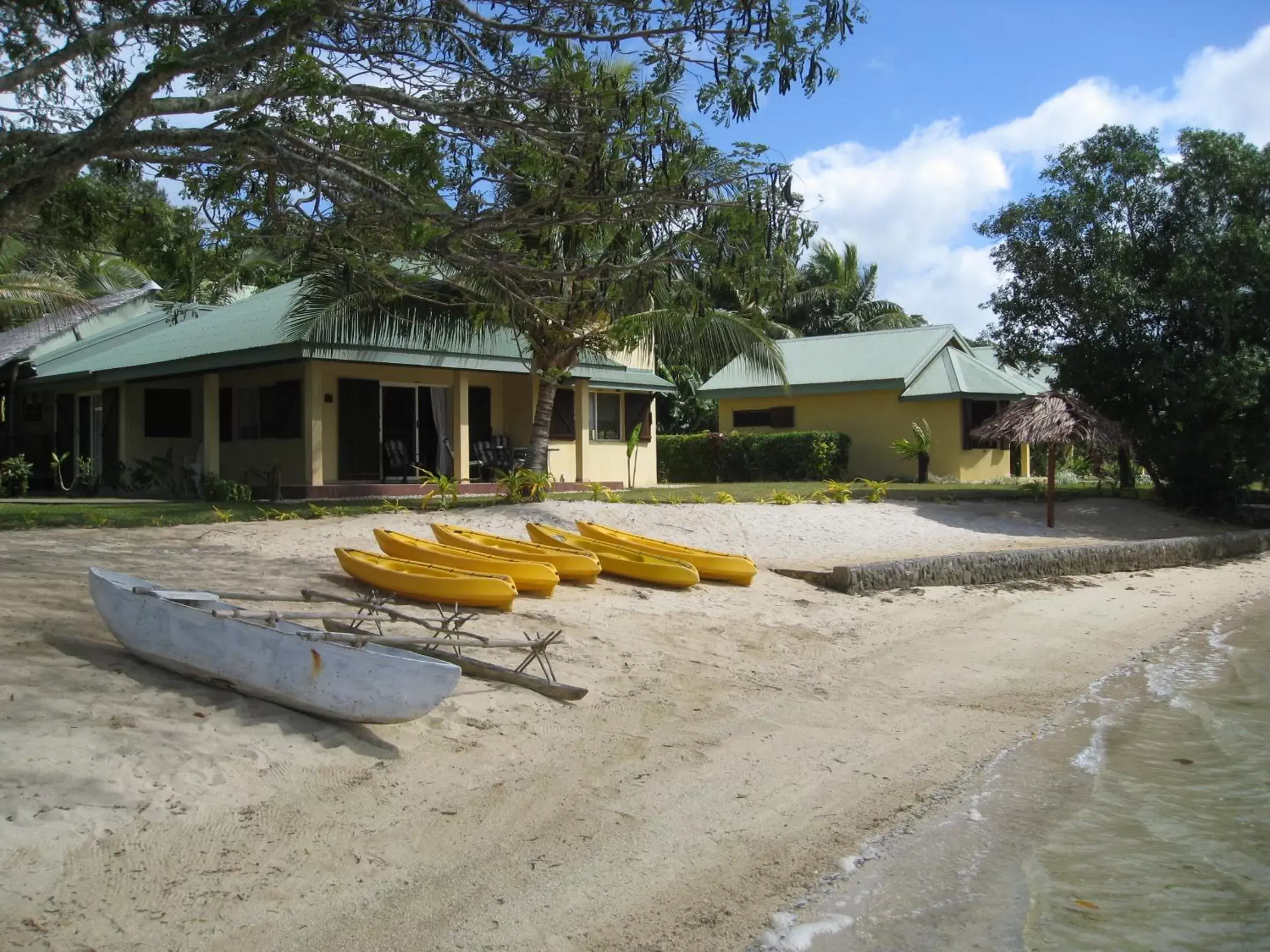 Facade/entrance, Property Building in Poppy's on the Lagoon