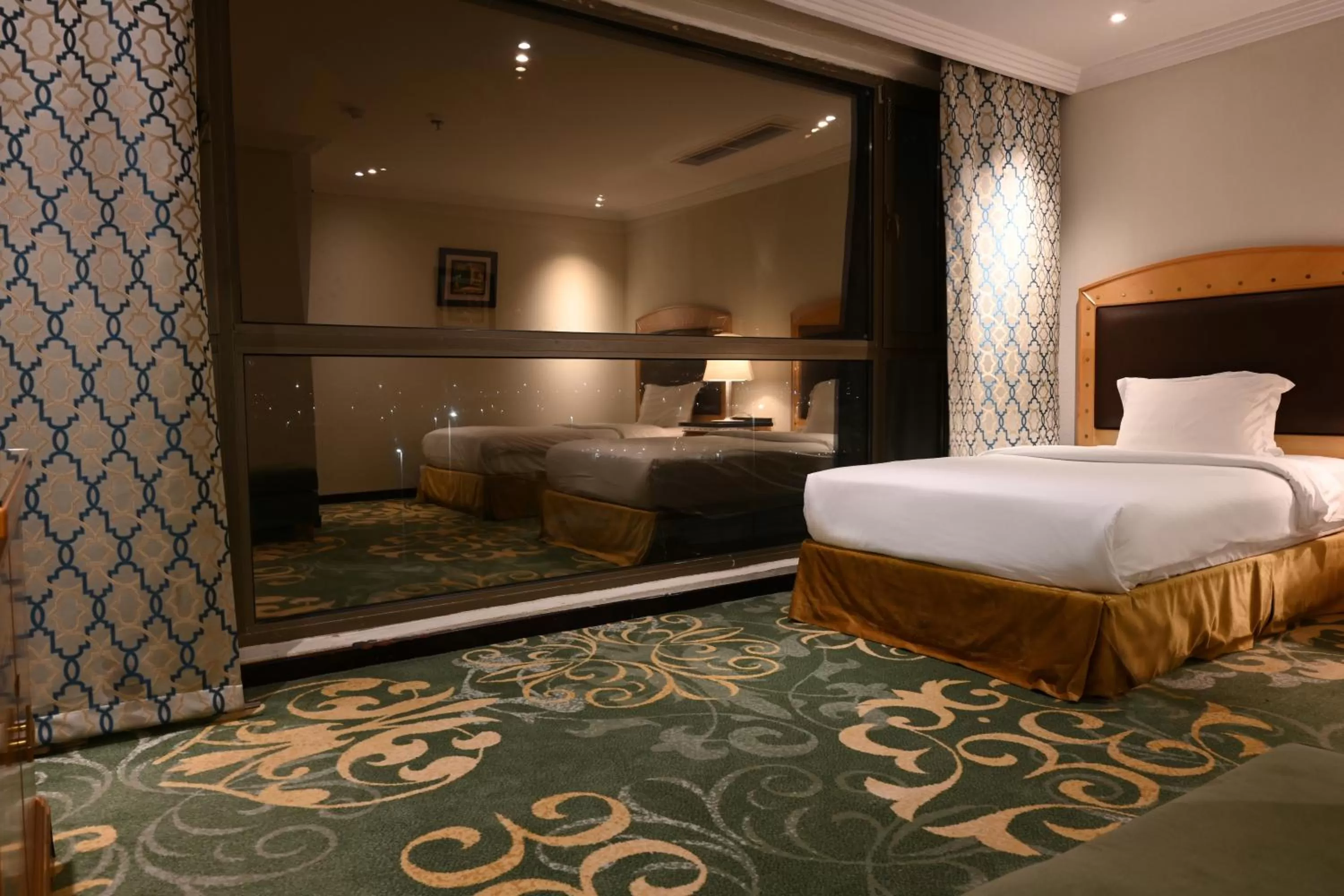 Bed in Quiet Dreams - Serviced Apartments King abdul Aziz Street Branch