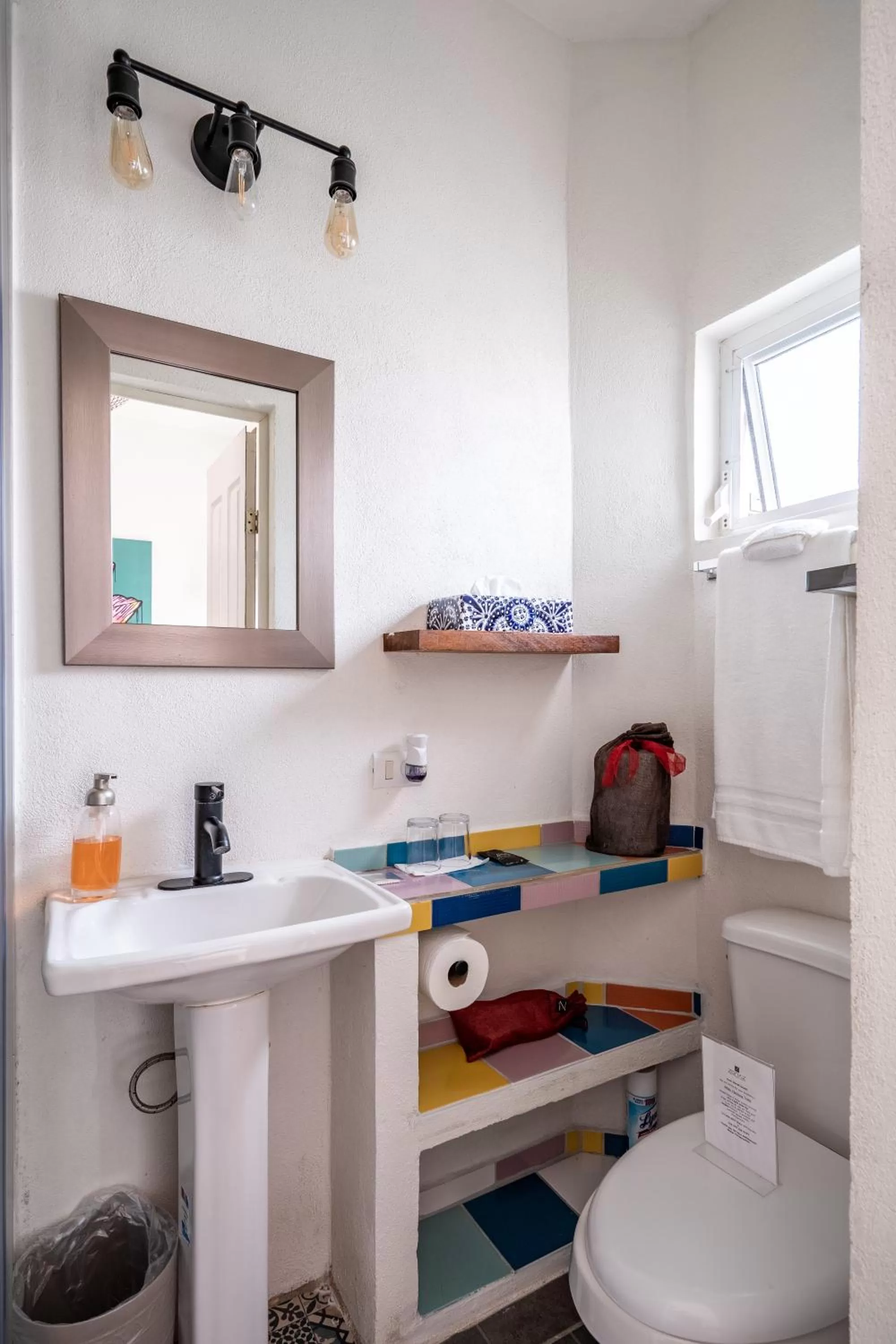 Toilet in ZonaZ Boutique Hotel