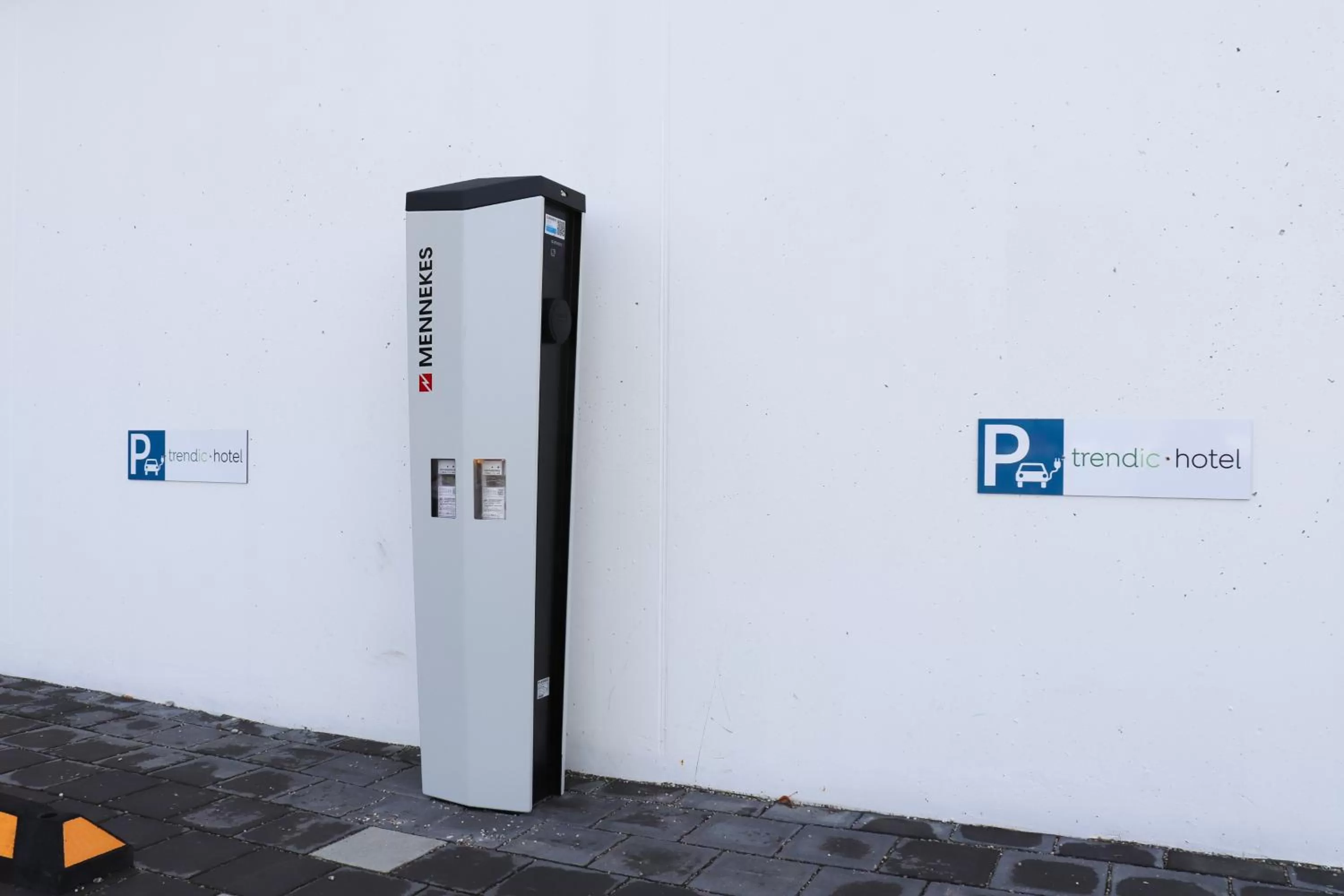 Parking in Trendic Hotel