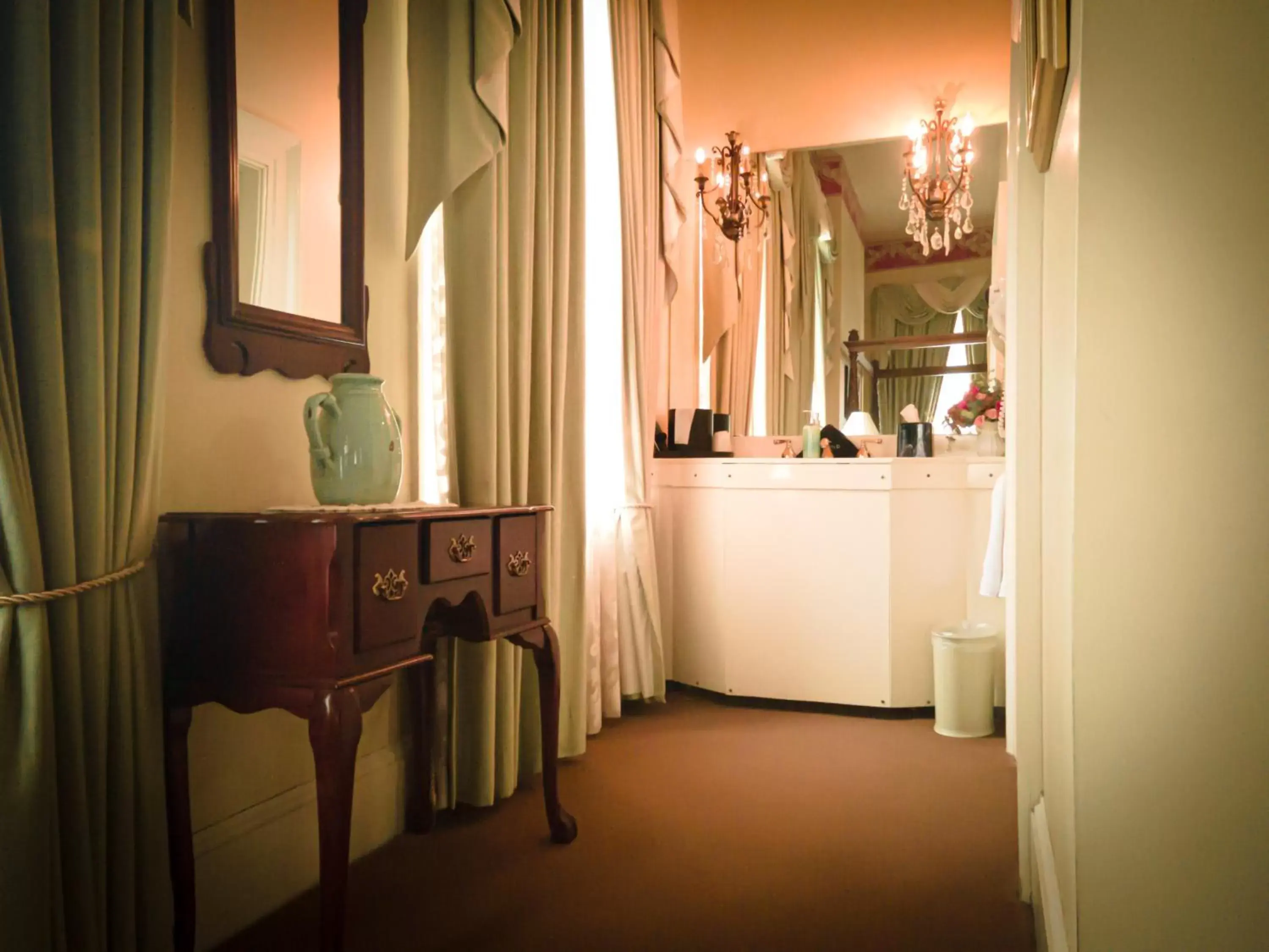 Bathroom in The Guest House Historic Mansion