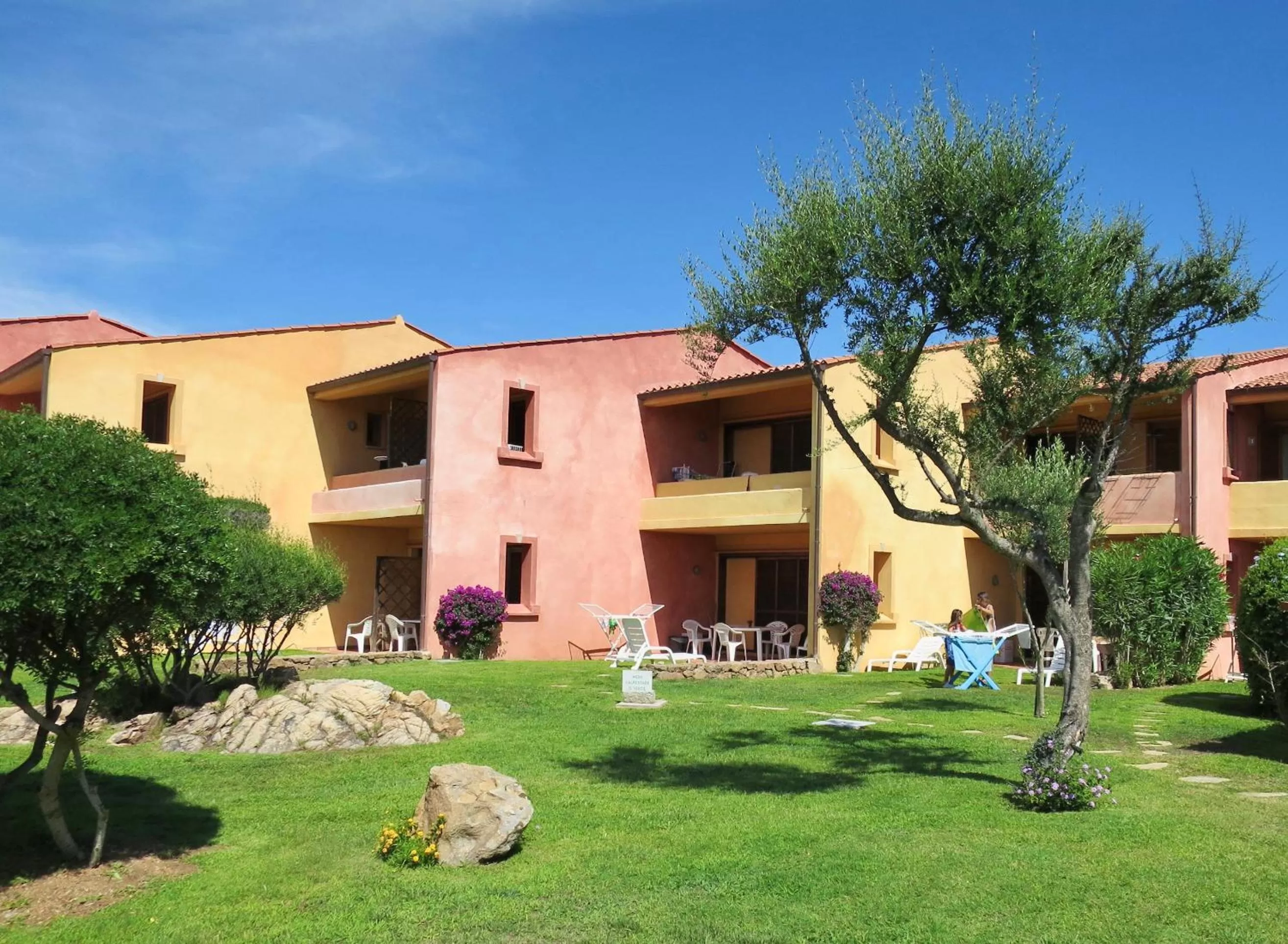 Property building in Porto Coda Cavallo Salina Bamba