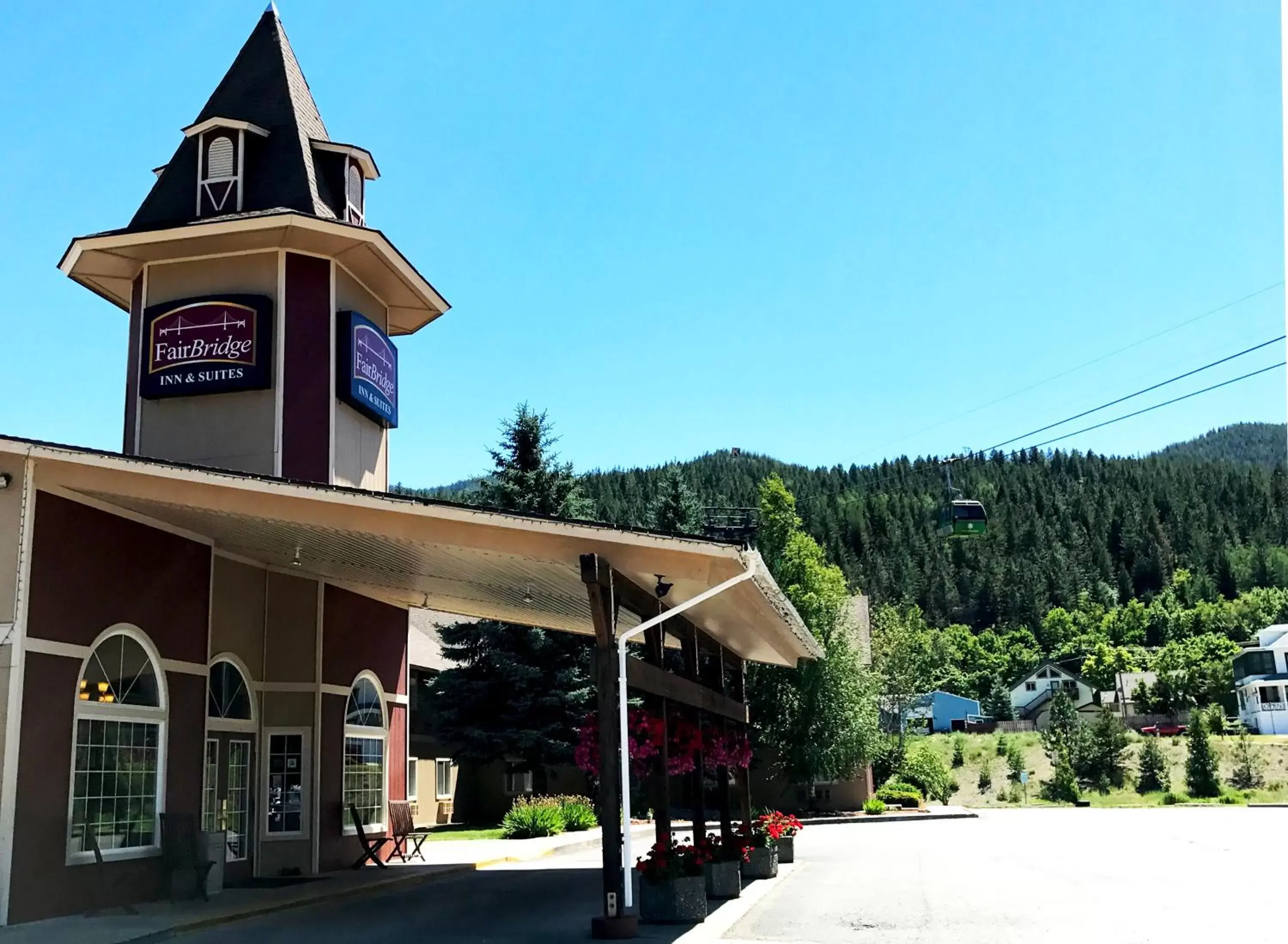 Facade/entrance, Property Building in FairBridge Inn & Suites Kellogg