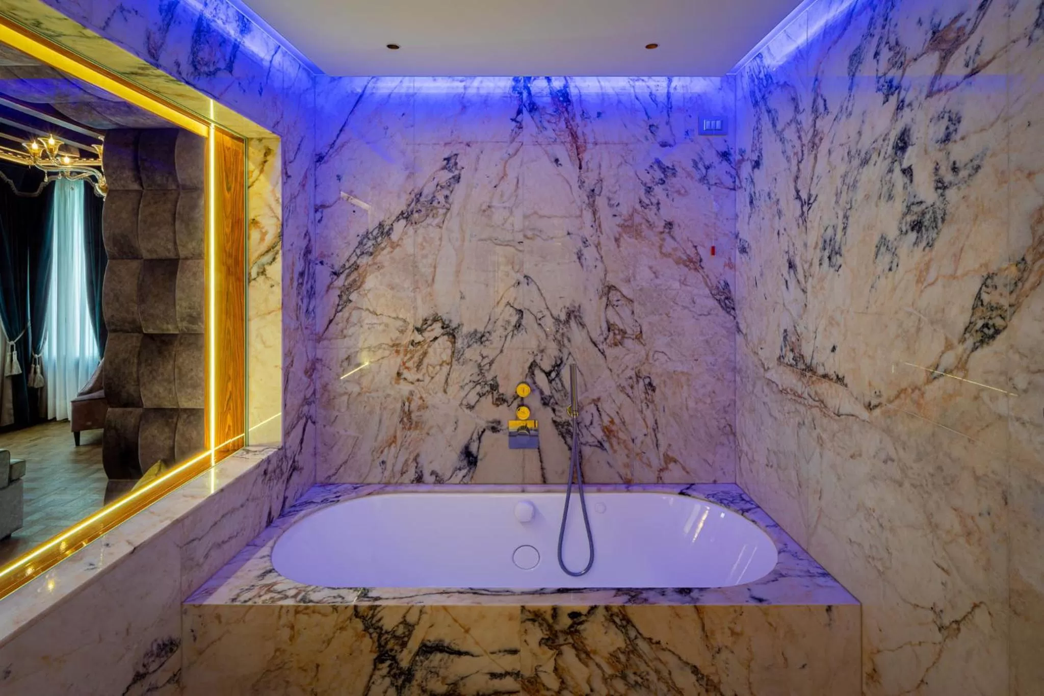 Bathroom in Hotel Donà Palace