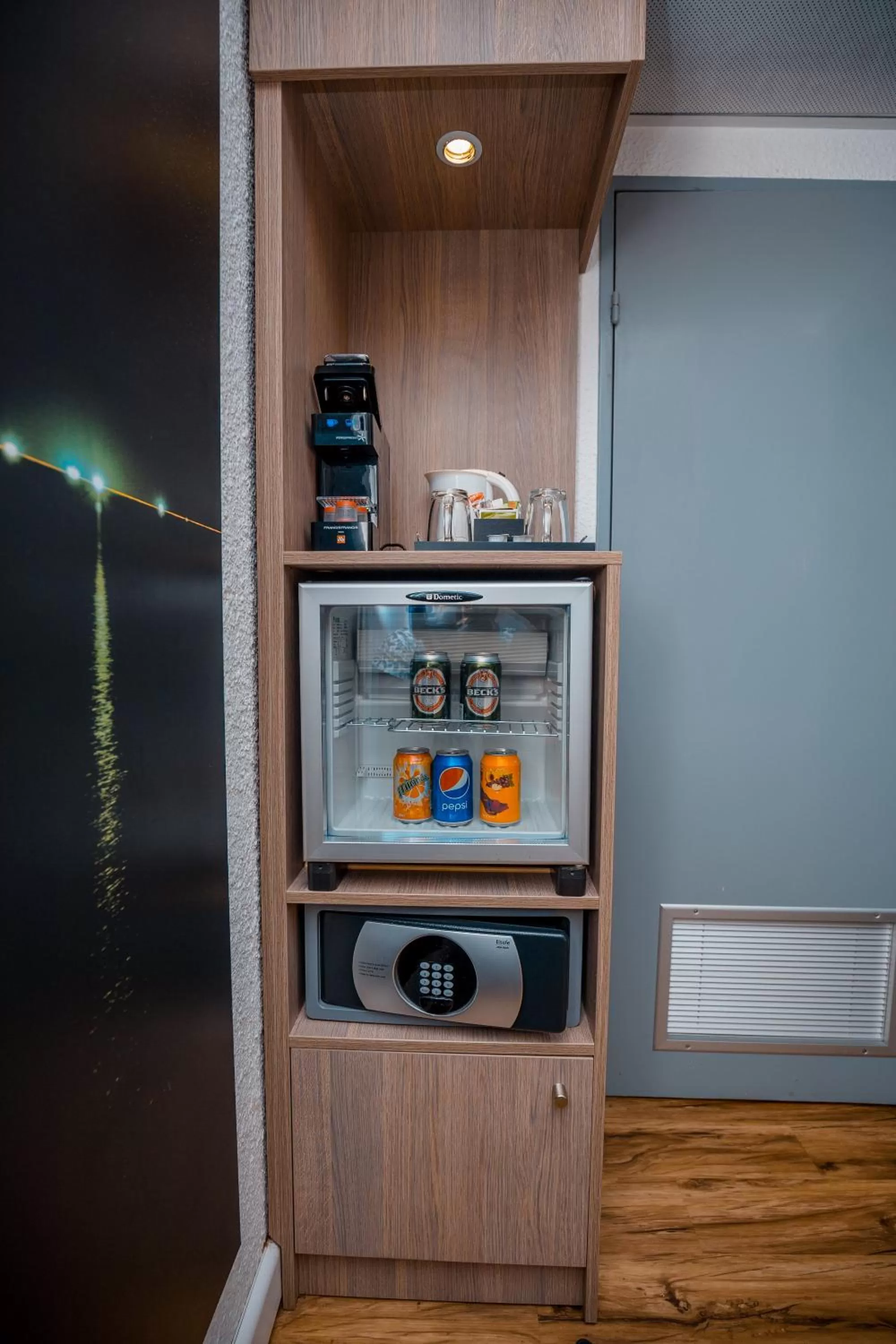 Coffee/tea facilities in Accra City Hotel