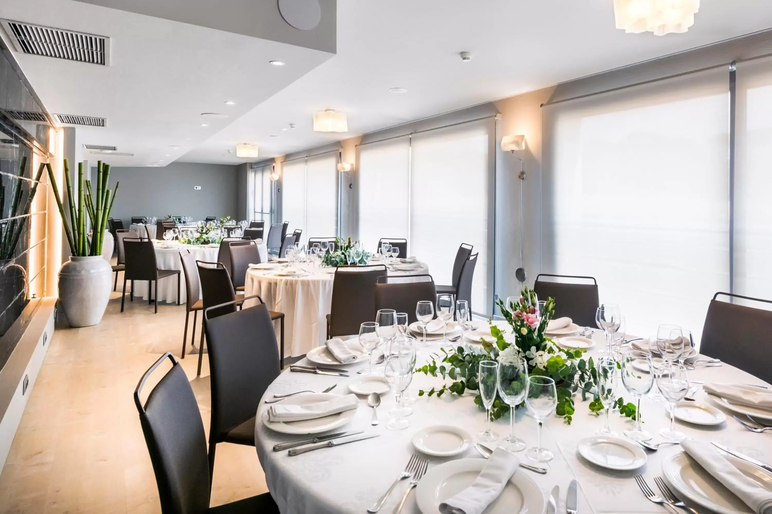 Banquet/Function facilities, Restaurant/Places to Eat in Salles Hotel Aeroport de Girona