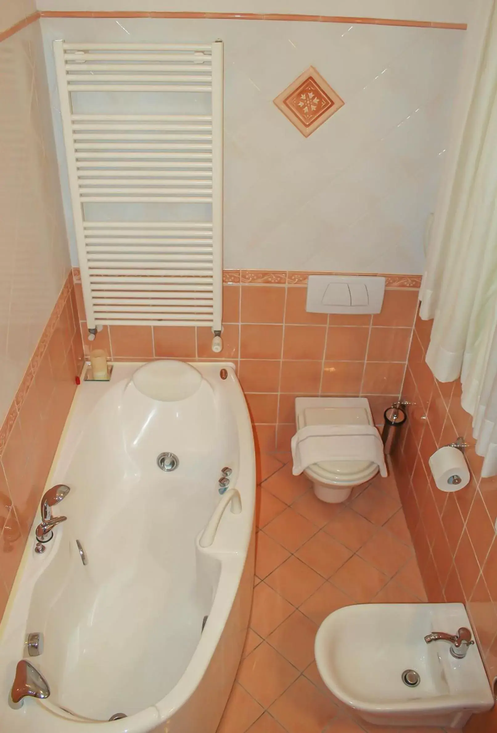 Hot Tub, Bathroom in A Palazzo Busdraghi Residenza D'Epoca