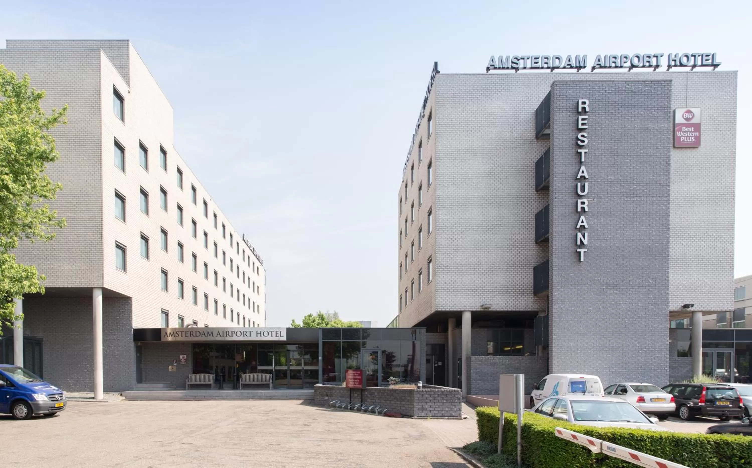 Property building in Best Western Plus Amsterdam Airport Hotel