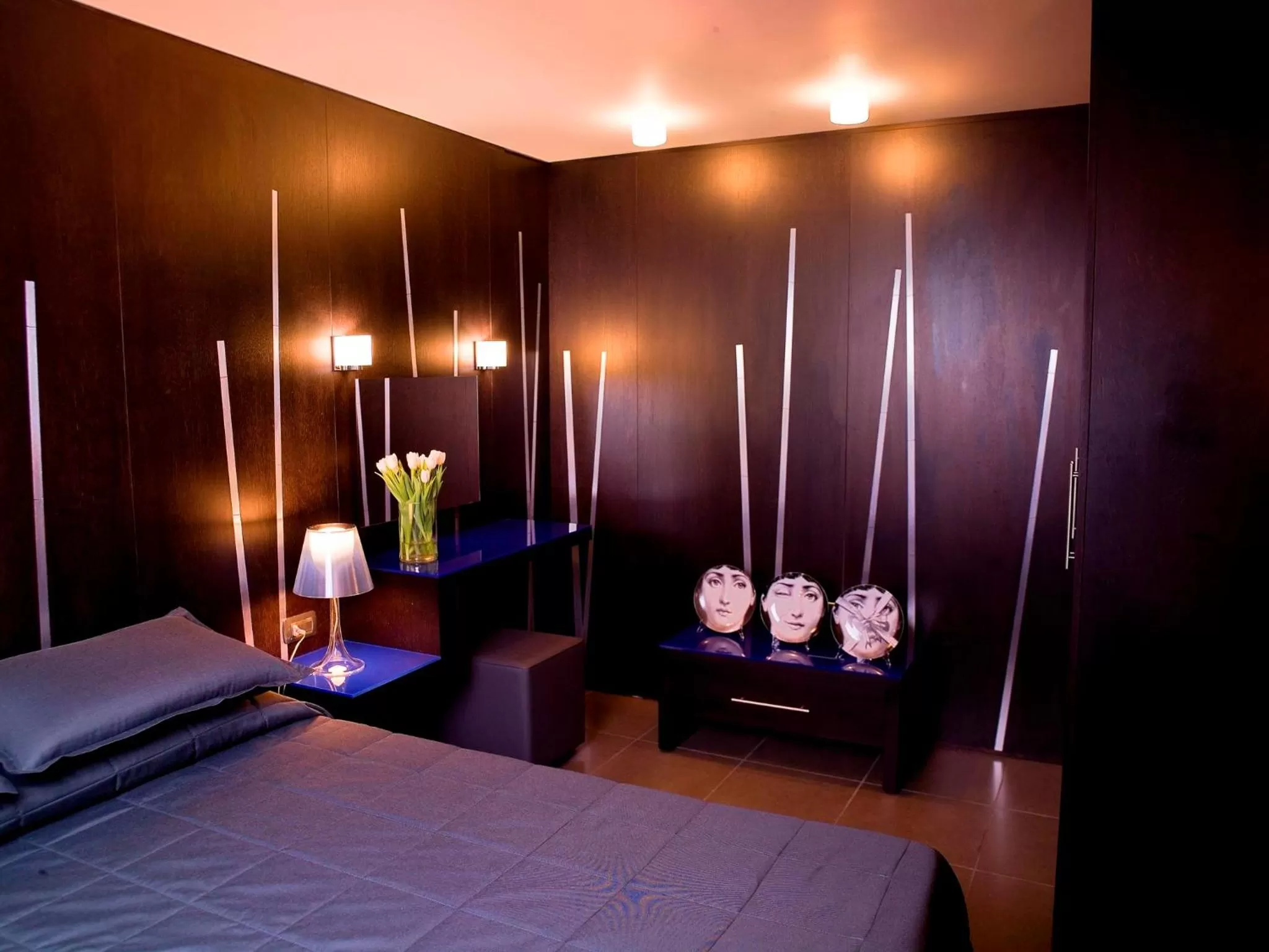 Decorative detail, Bed in Hotel Valadier