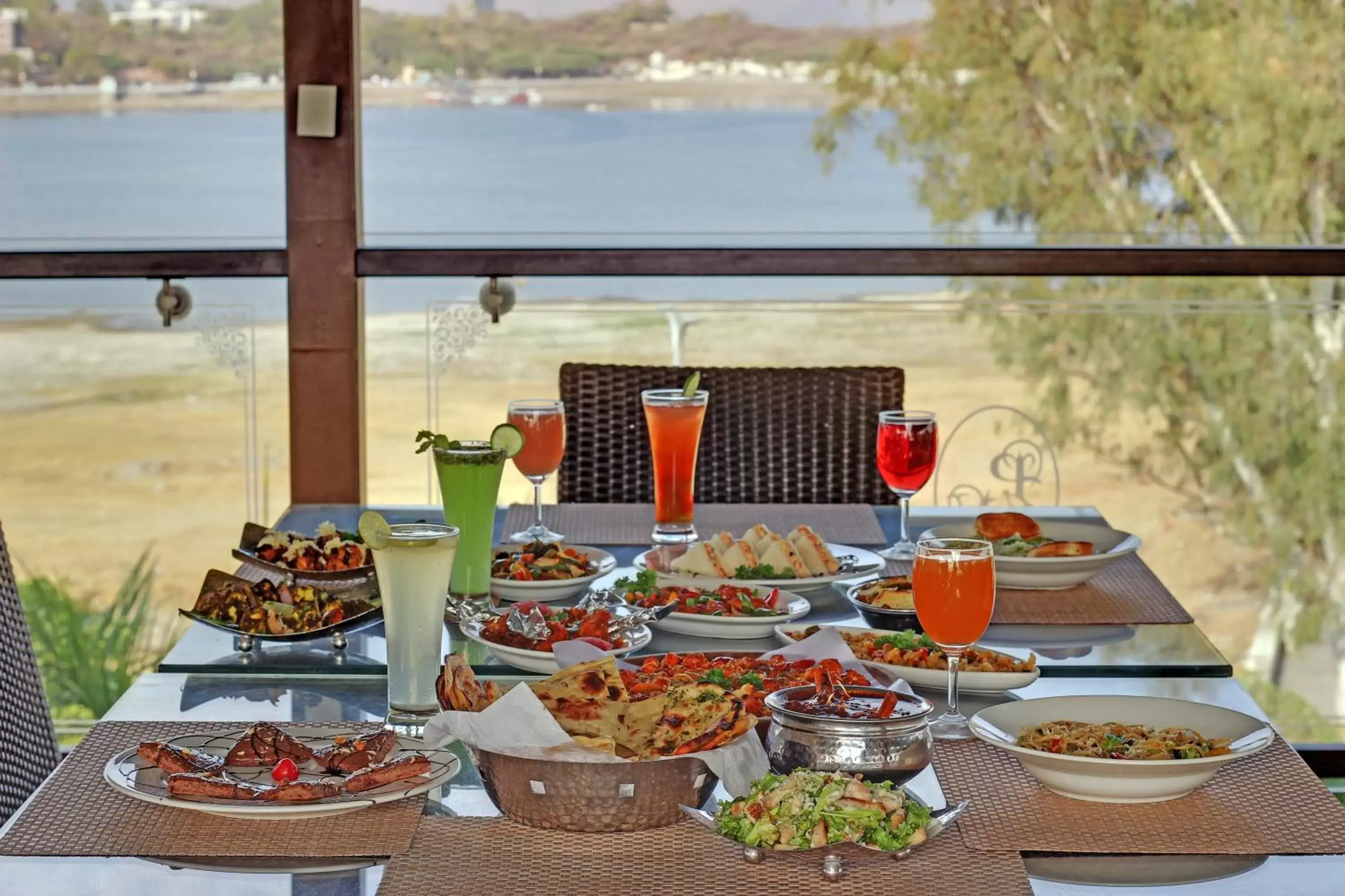 Breakfast in Panna Vilas - A Lake Facing Boutique Hotel Breakfast in Panna Vilas - A Lake Facing Boutique Hotel