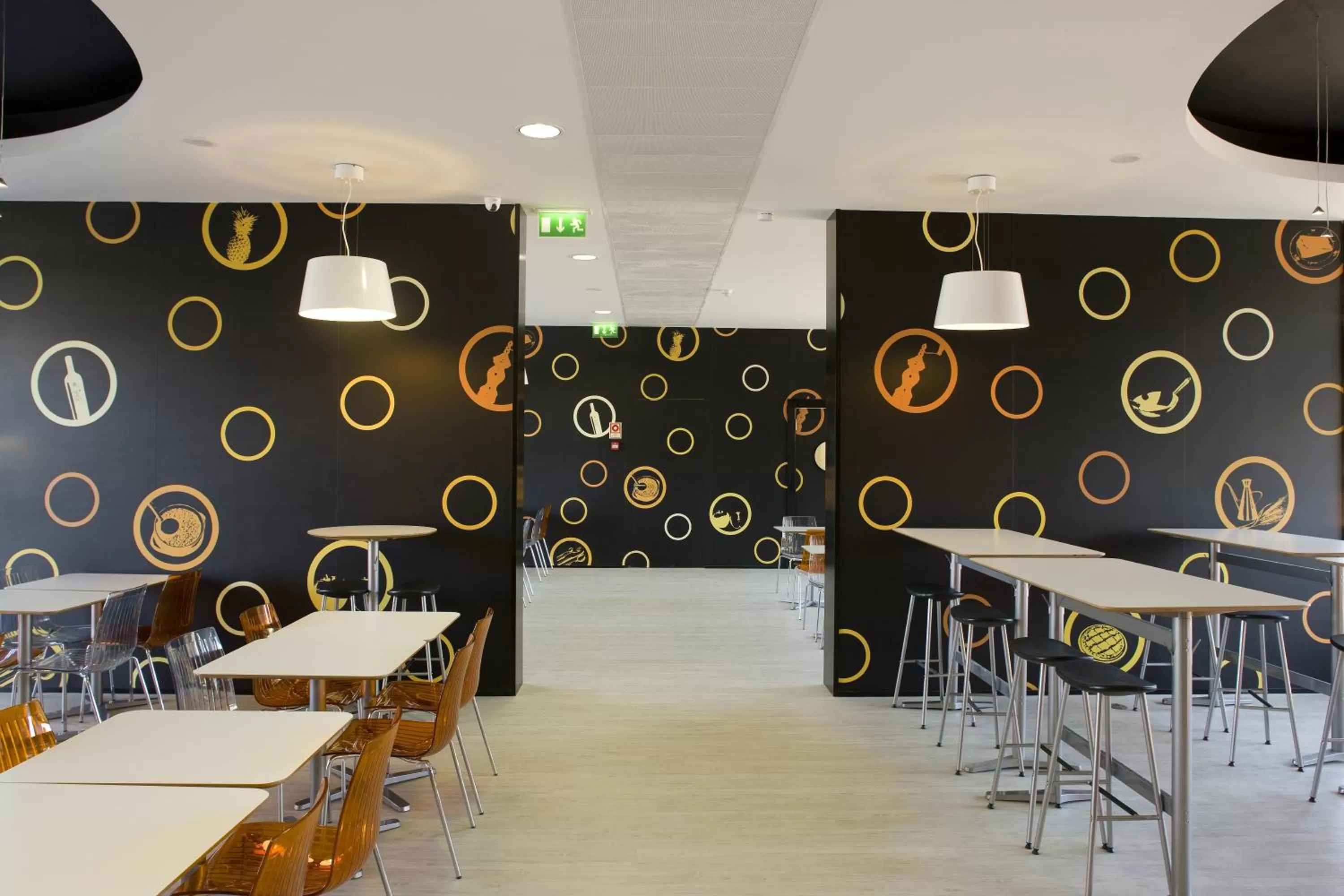 Restaurant/places to eat in Star Inn Porto