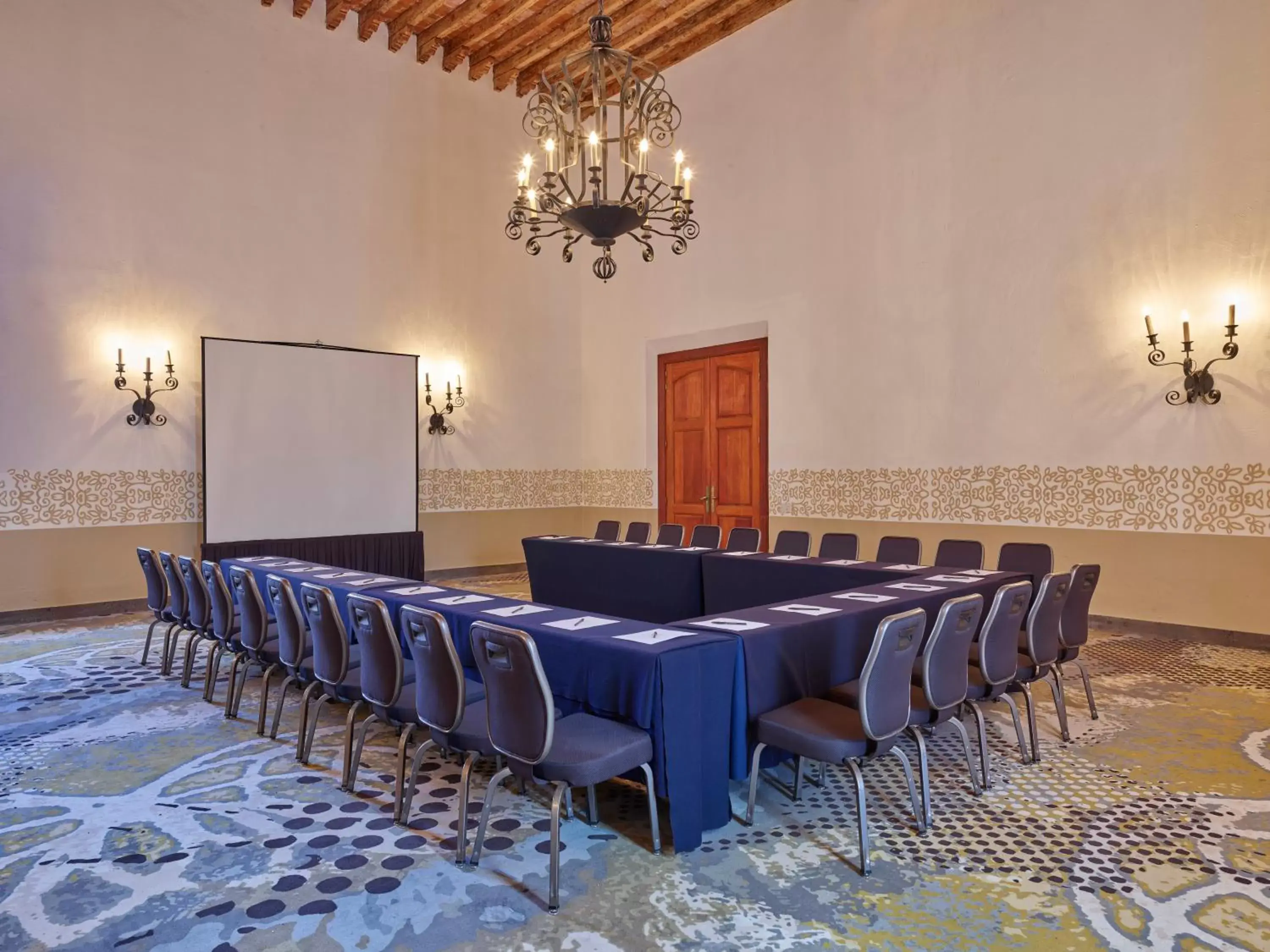 Meeting/conference room in Fiesta Americana Hacienda Galindo Resort & Spa