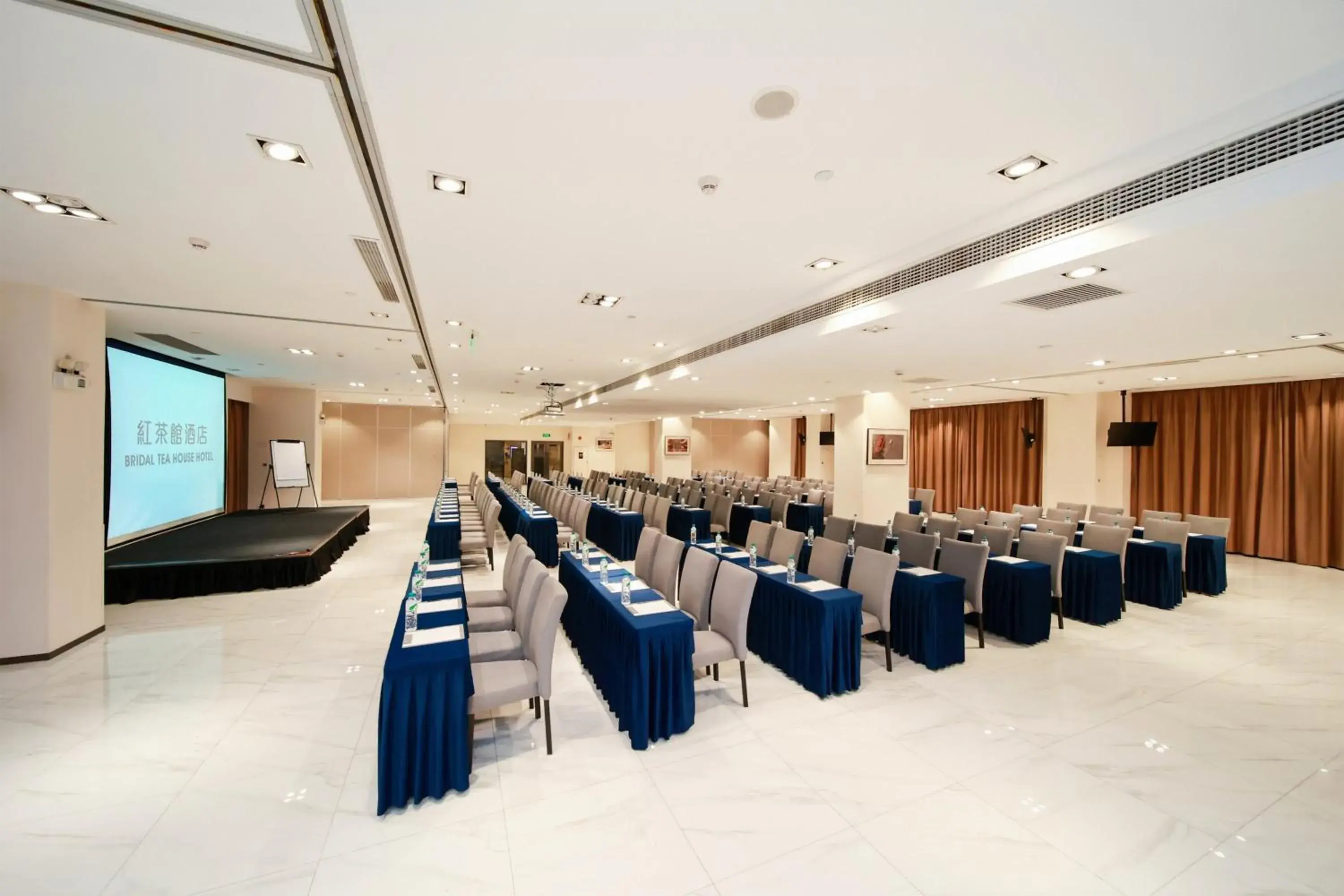 Meeting/conference room in Bridal Tea House Hotel-Complimentary Welcome Drink before 30 Sep