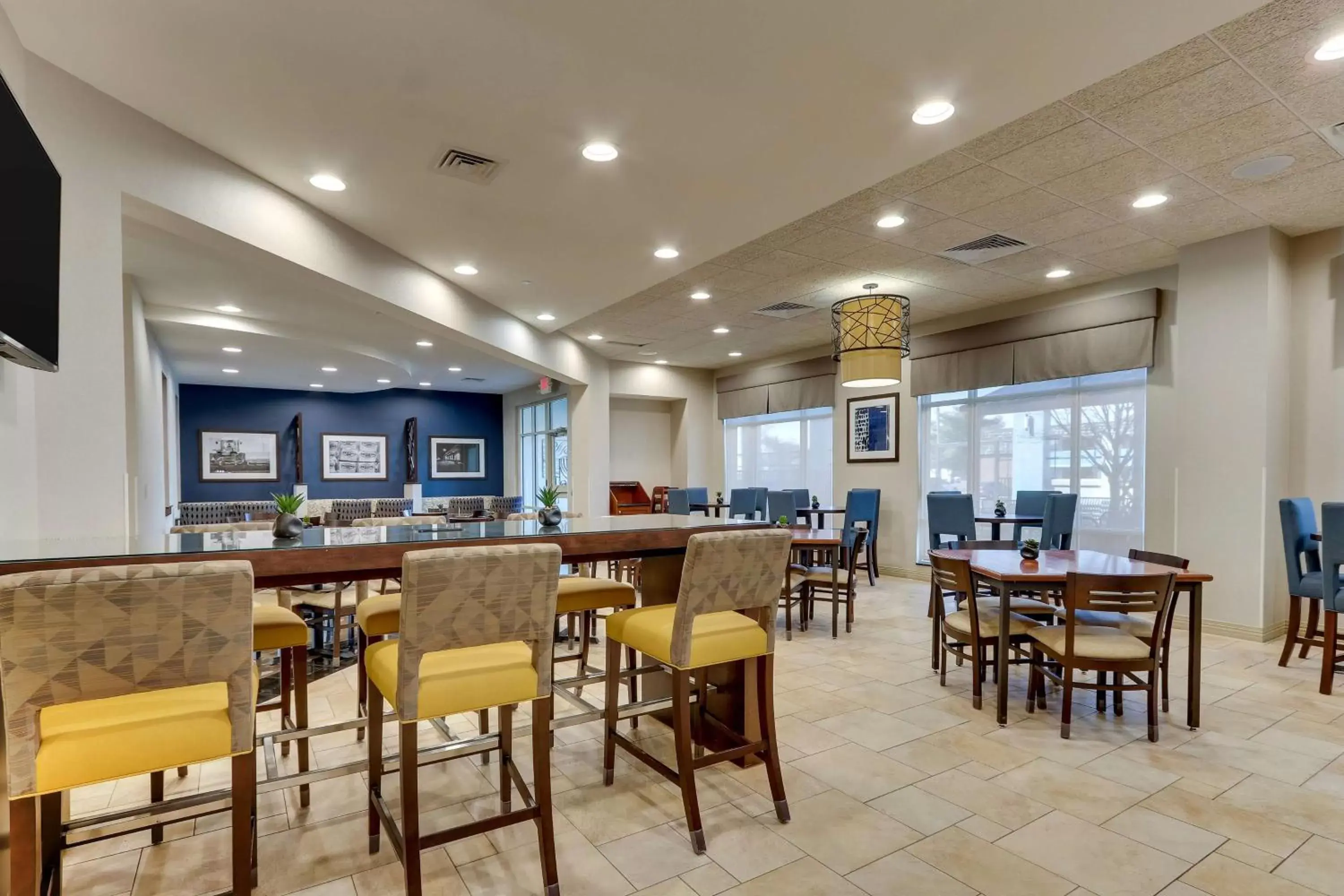 Breakfast, Restaurant/Places to Eat in Drury Inn & Suites Sikeston