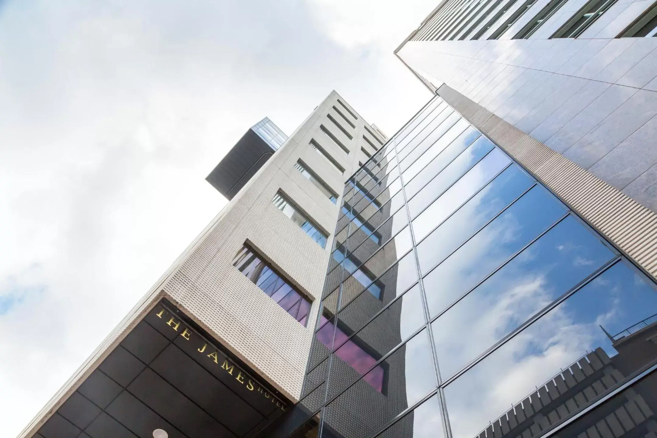 Property building in The James Rotterdam Property building in The James Rotterdam