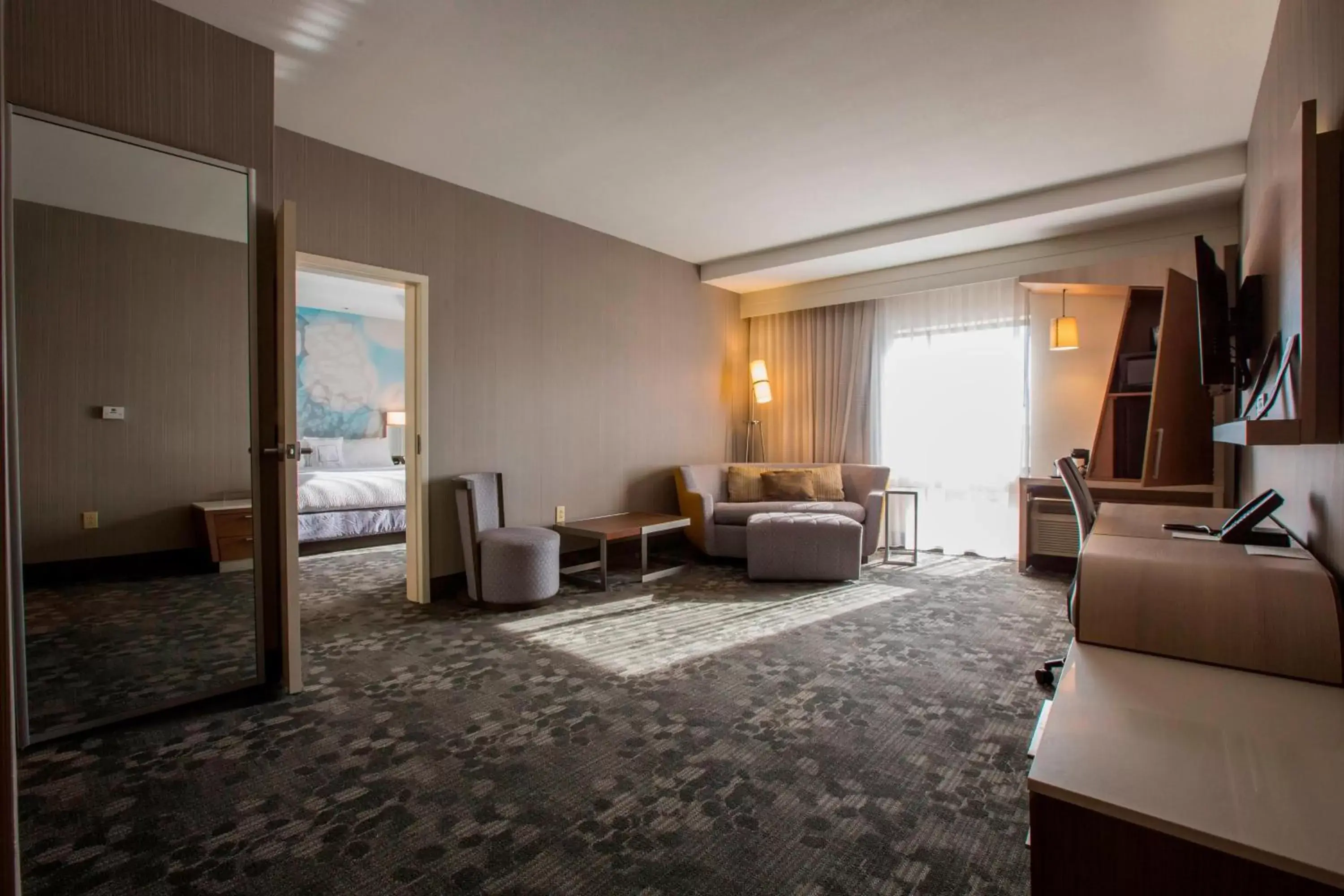 Living room, Seating Area in Courtyard by Marriott Jackson Airport/Pearl