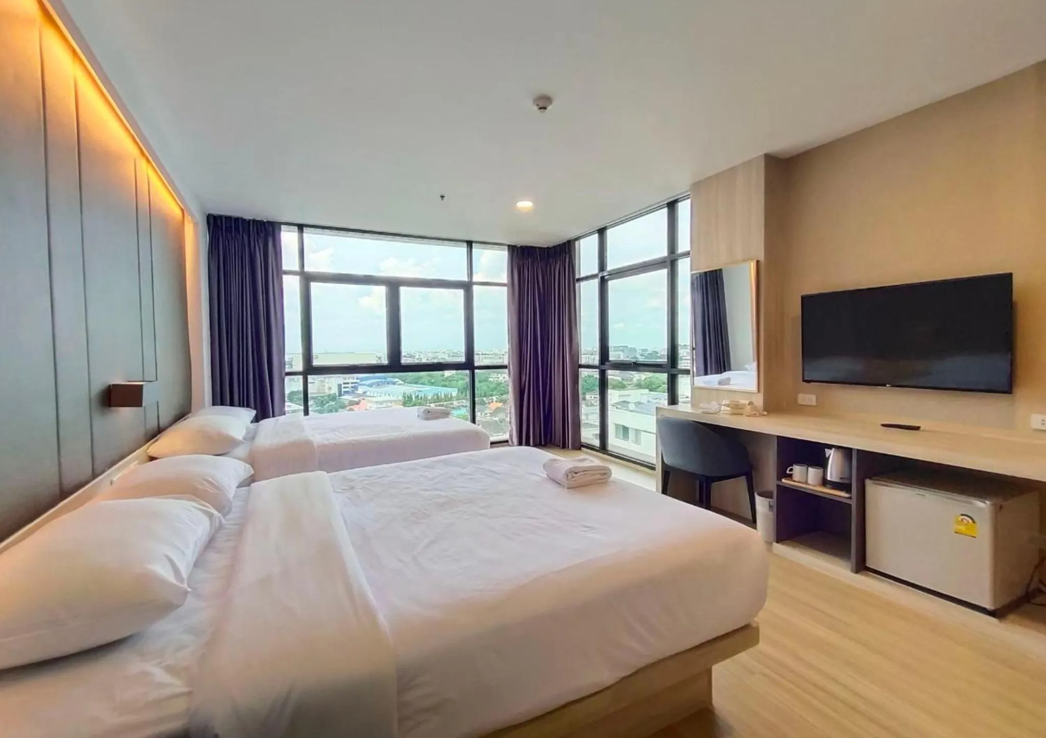 Bed in Ebina House - SHA Extra Plus