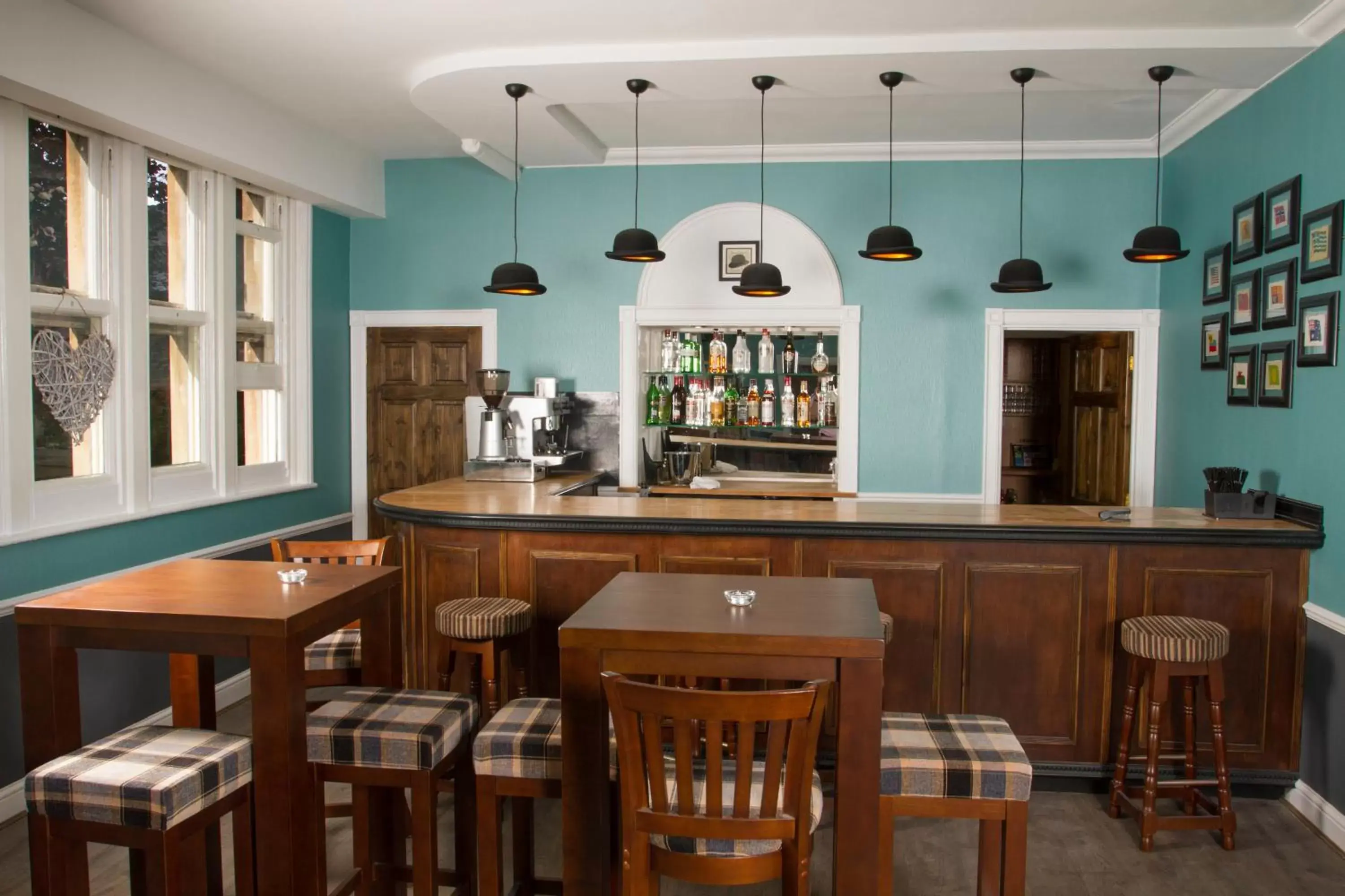 Lounge or bar, Lounge/Bar in Cantley House Hotel - Wokingham