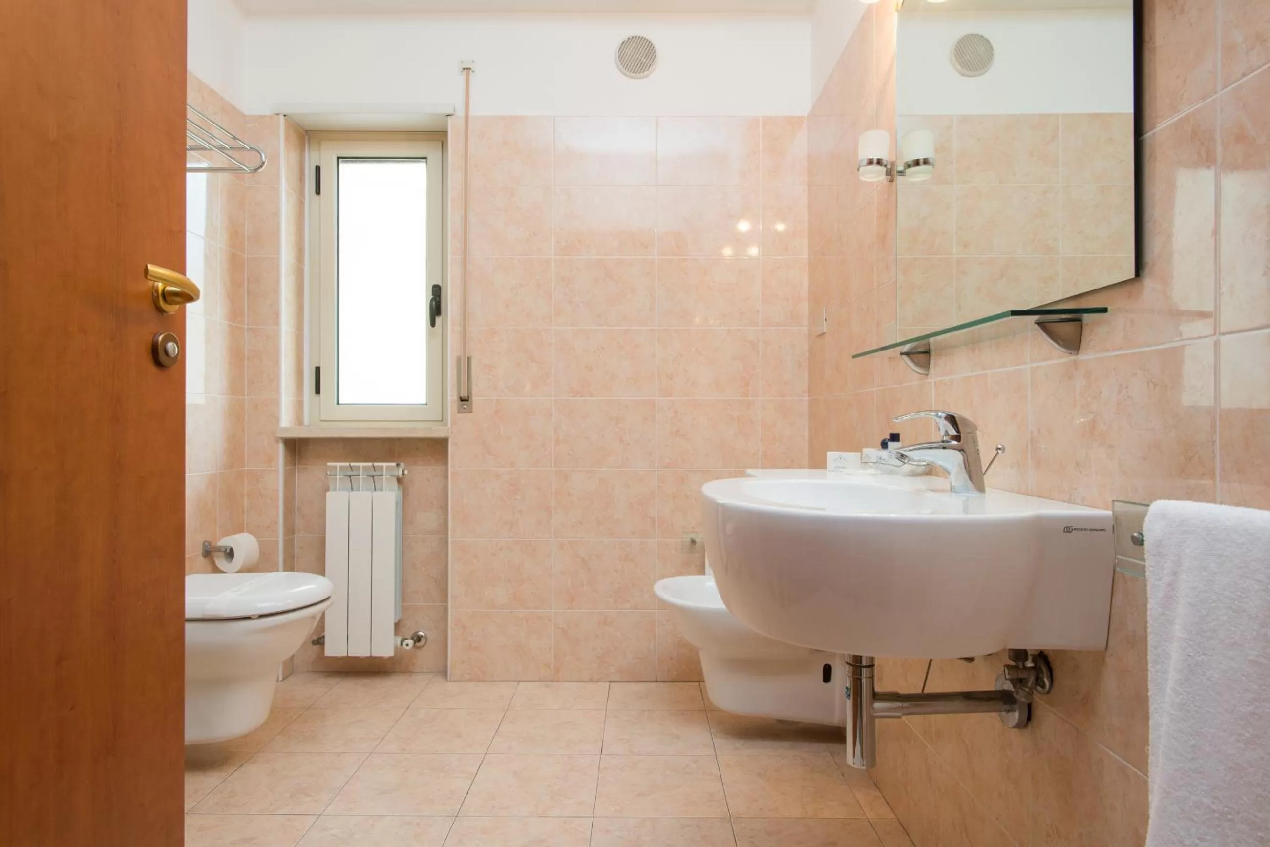 Bathroom in Royal Hotel