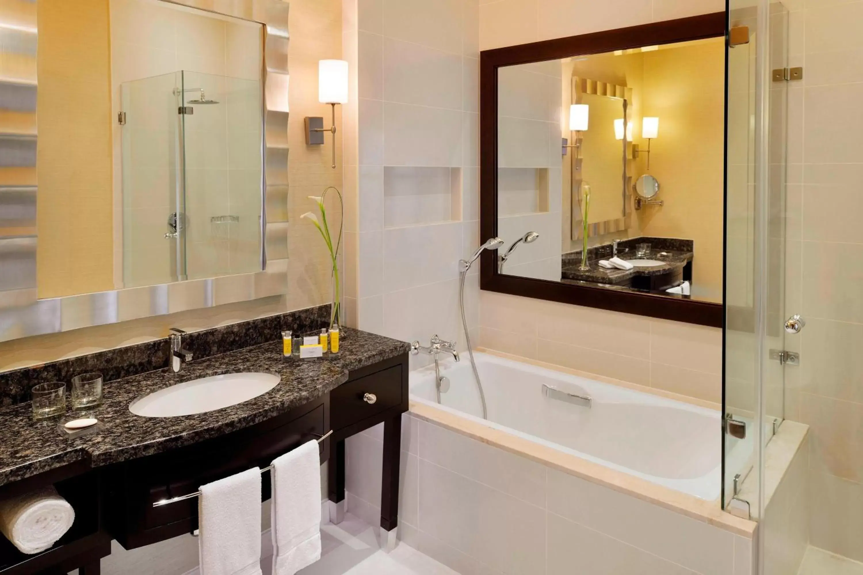 Bathroom in Marriott Marquis City Center Doha Hotel