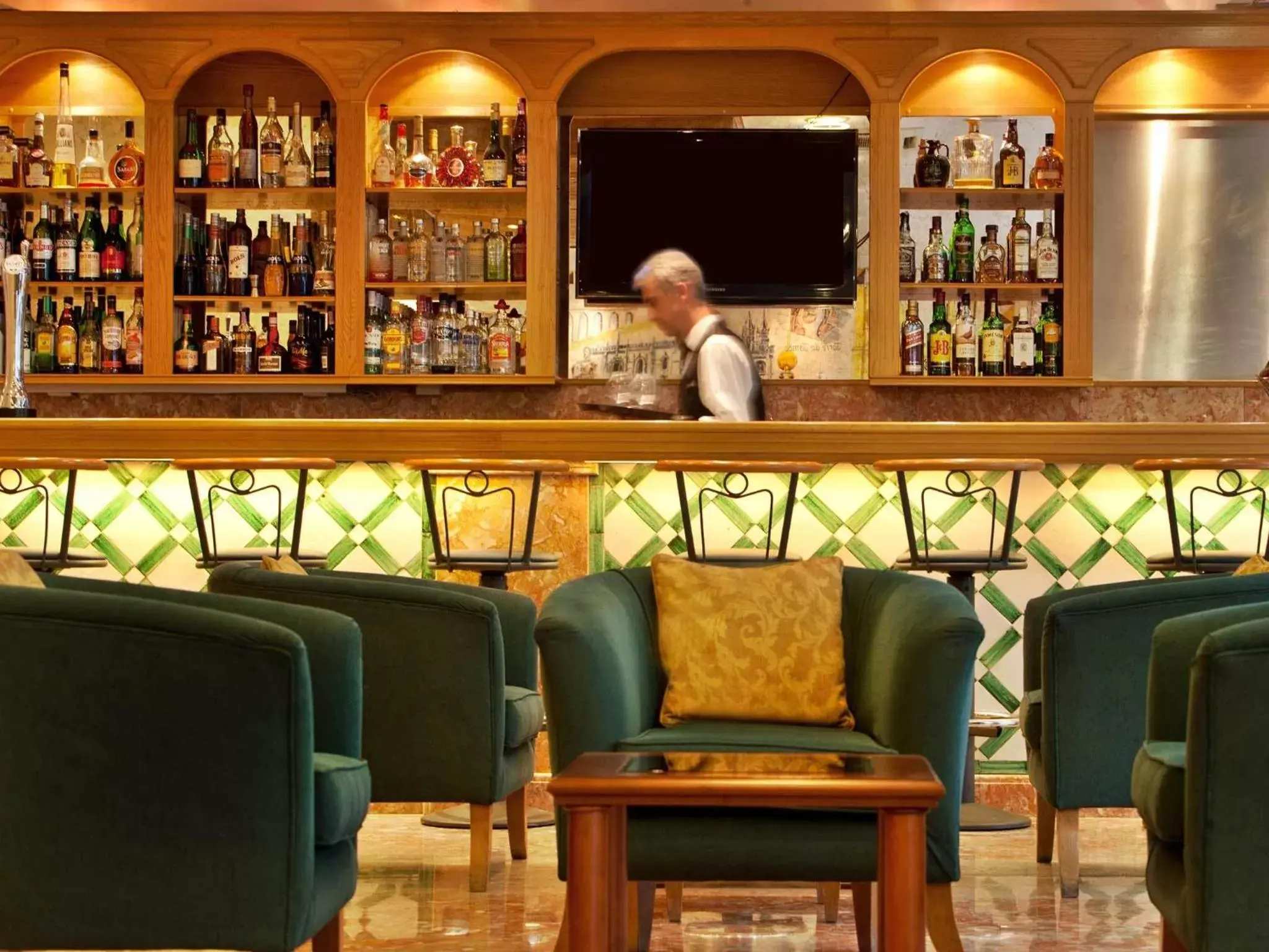 Lobby or reception, Lounge/Bar in TURIM Lisboa Hotel