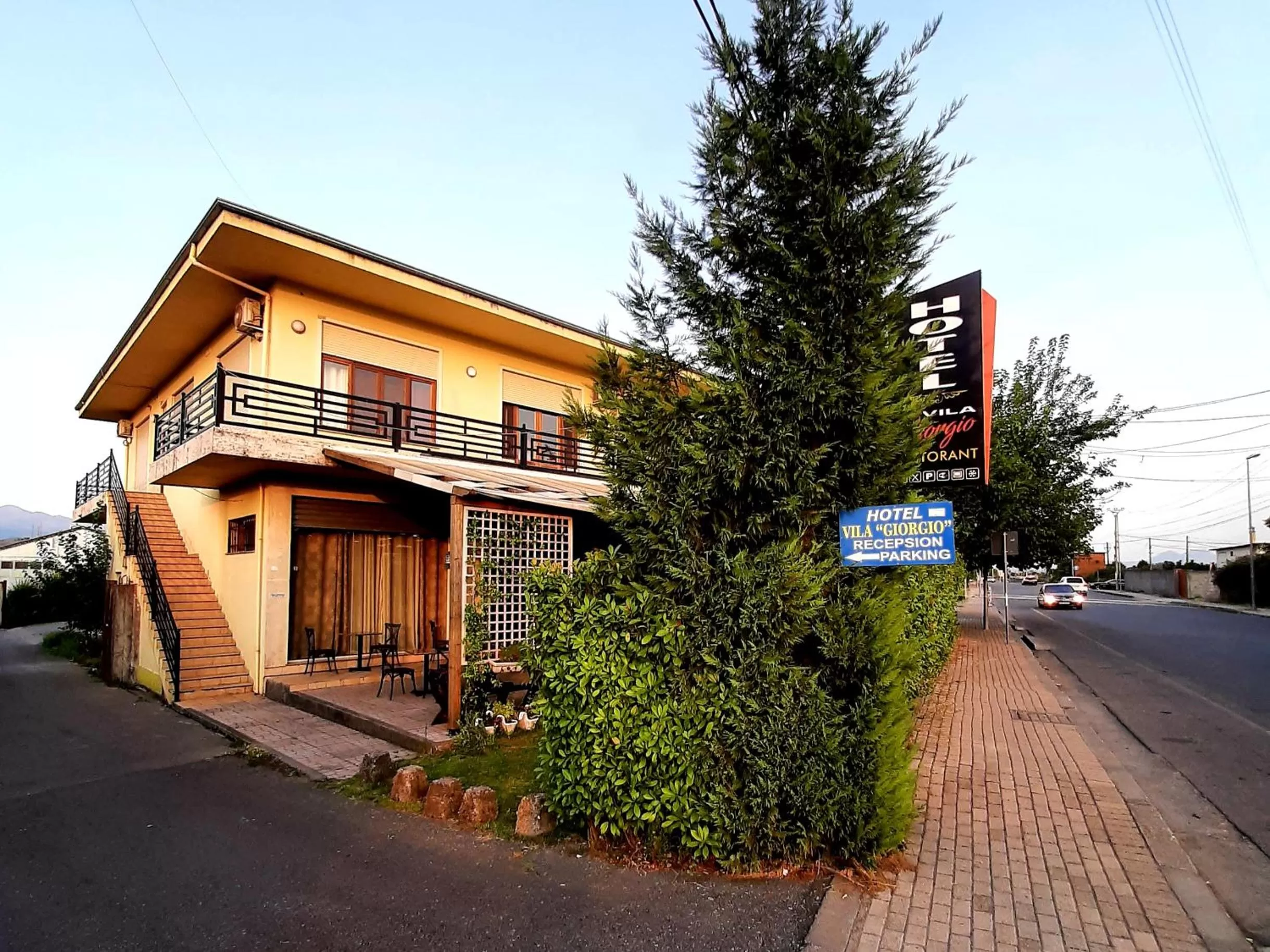 Property Building in Hotel Vila Giorgio