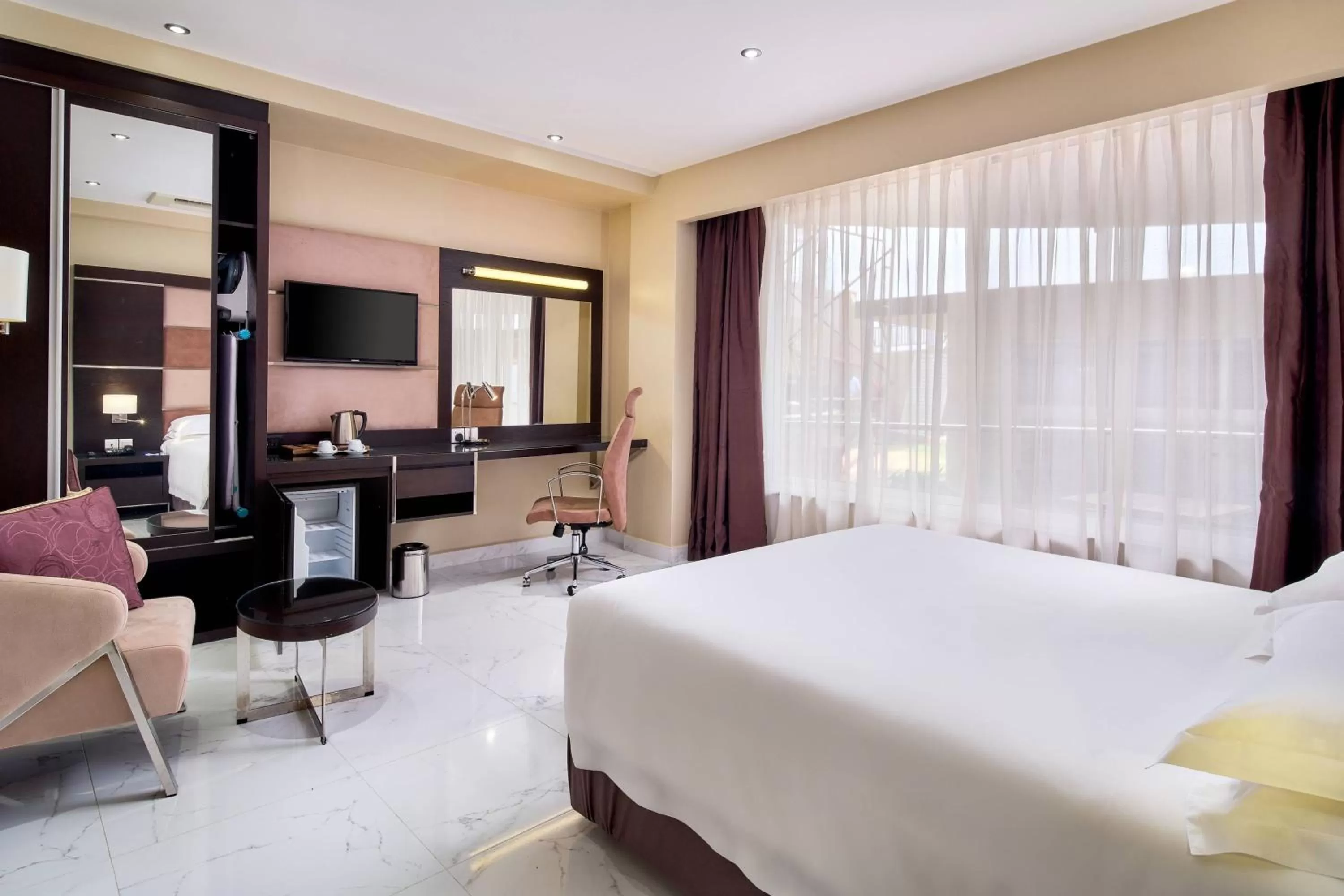 Standard Queen Room in Protea Hotel by Marriott Kampala Skyz