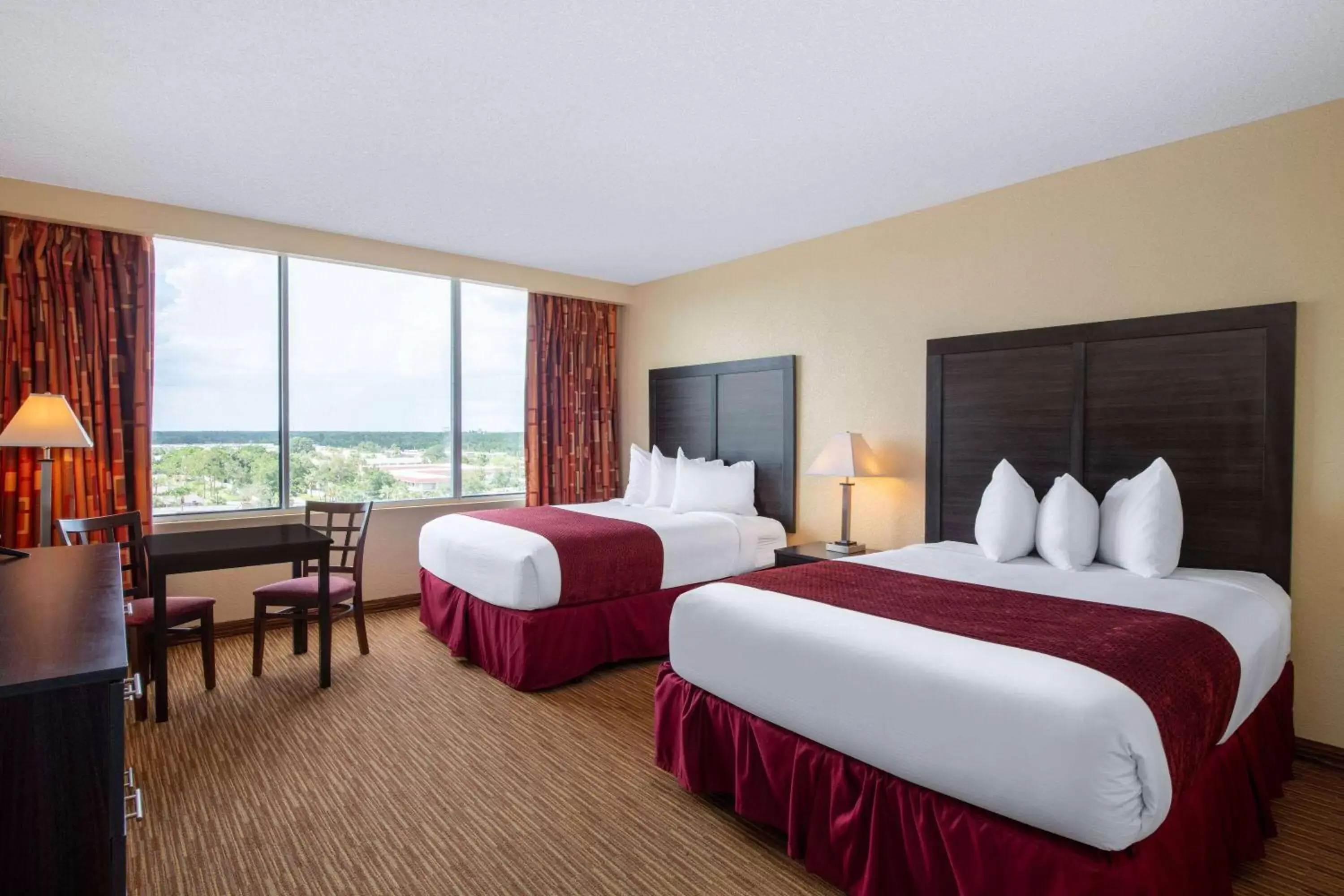 Deluxe 2 Queen Beds Tower Room in Ramada by Wyndham Kissimmee Gateway