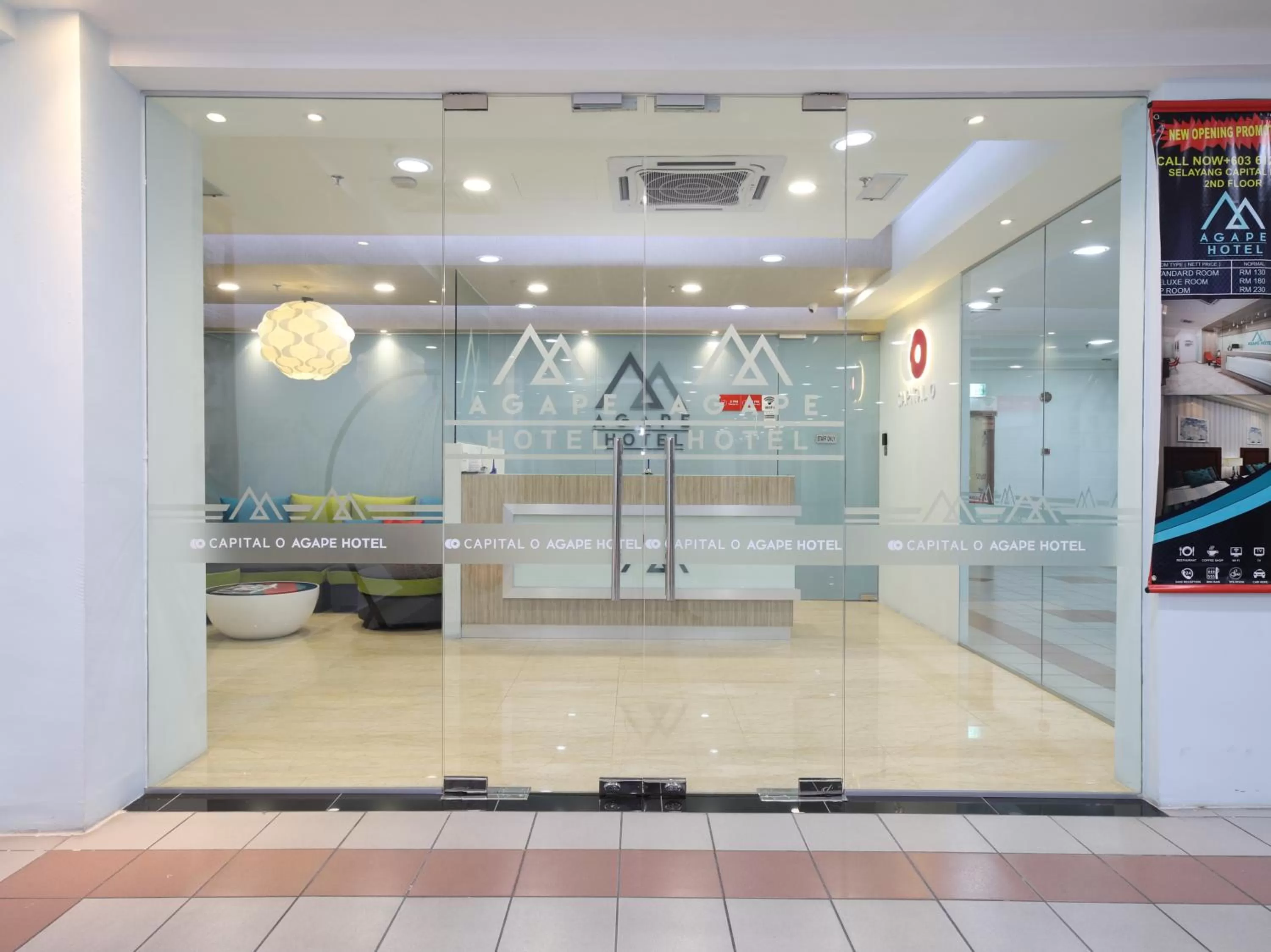 Facade/entrance in Super OYO Capital O 1225 Agape Hotel Selayang