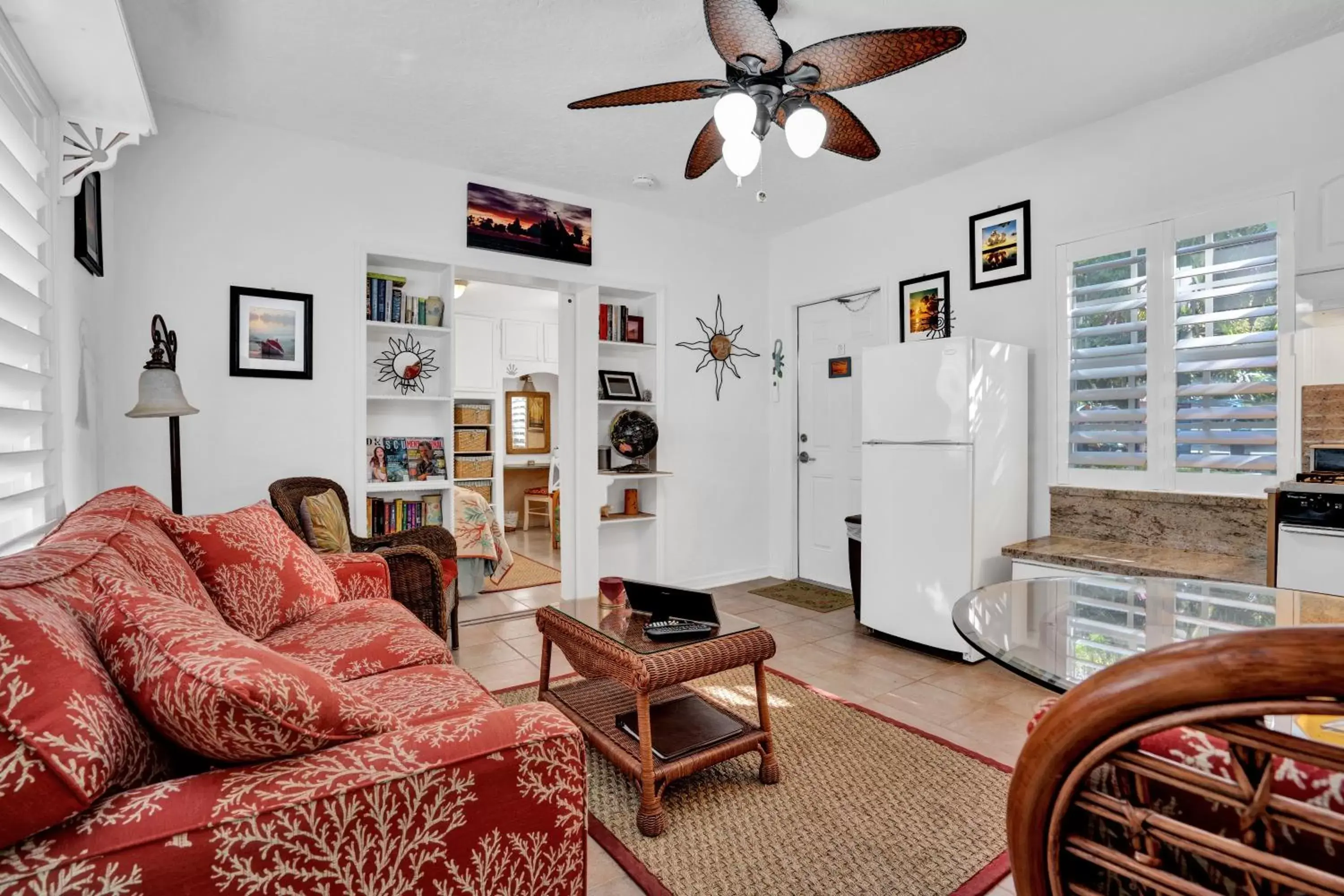 Living room, Seating Area in Island Bay Resort