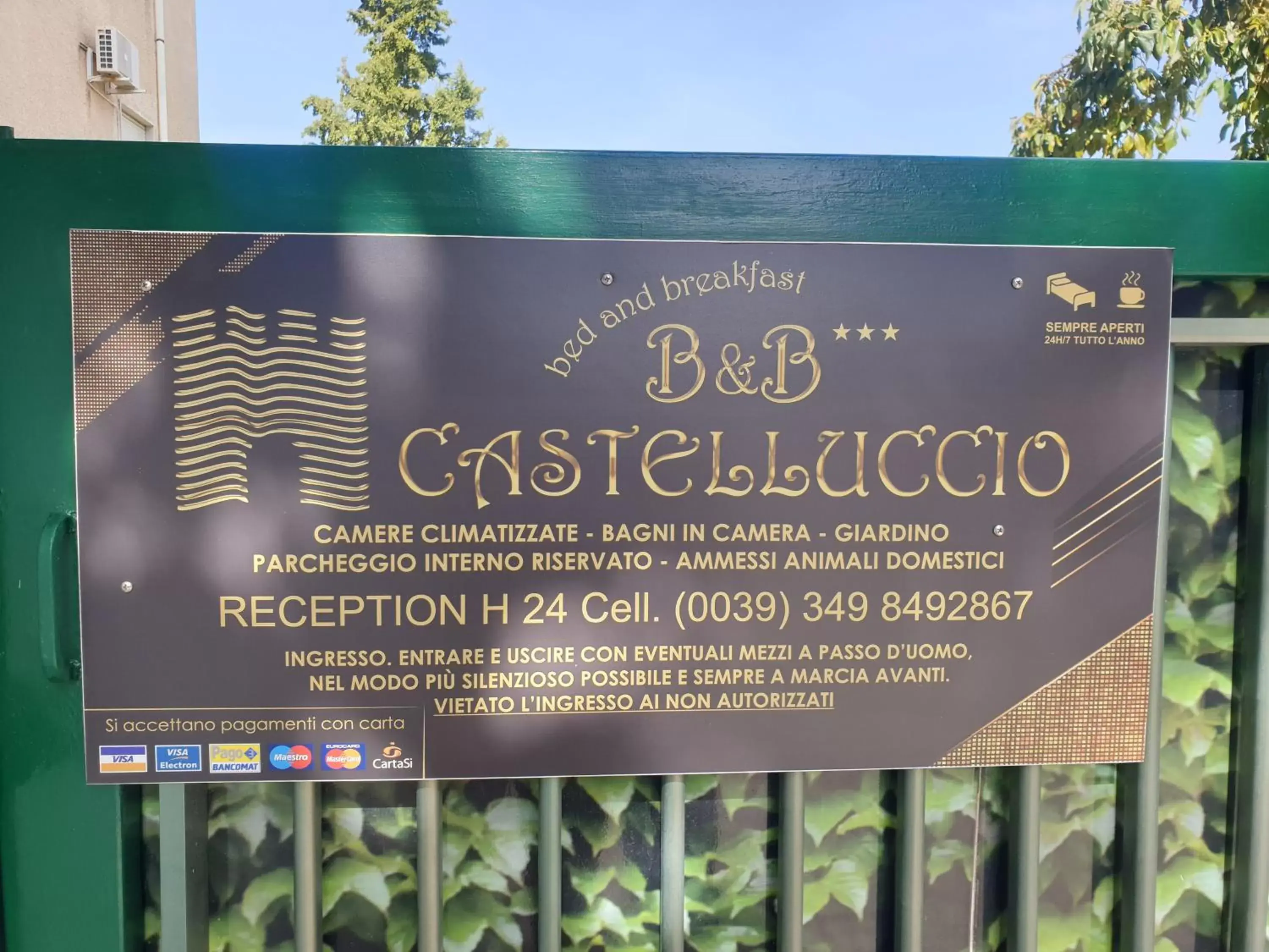 Logo/Certificate/Sign in B&B Castelluccio