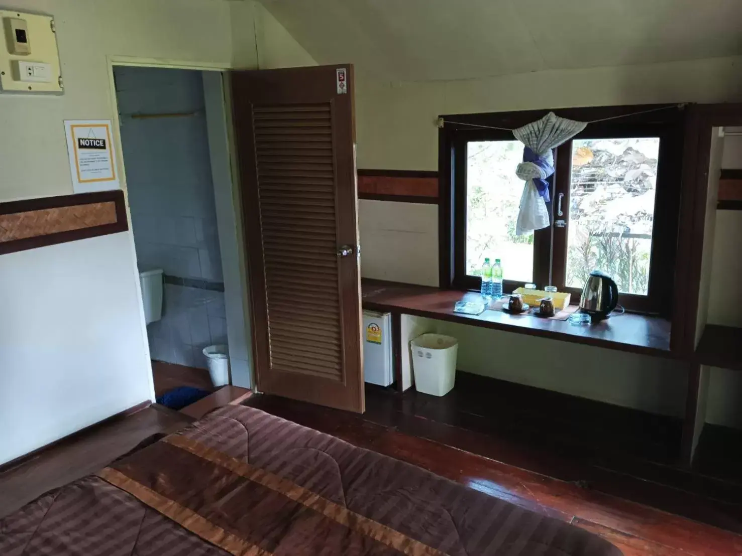 Photo of the whole room, Kitchen/Kitchenette in Faye Orchid Garden Resort