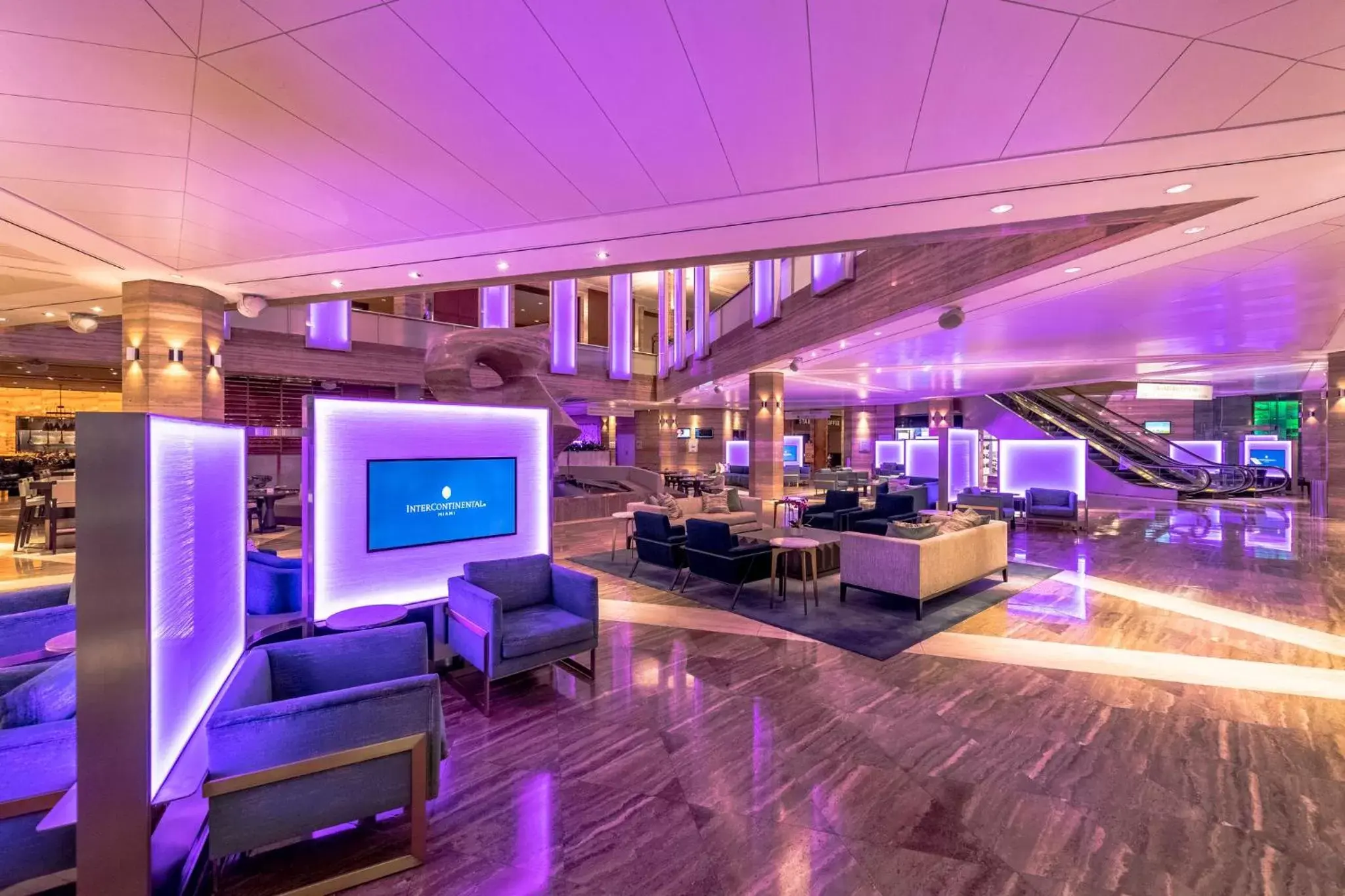 Property building, Lounge/Bar in InterContinental Miami, an IHG Hotel