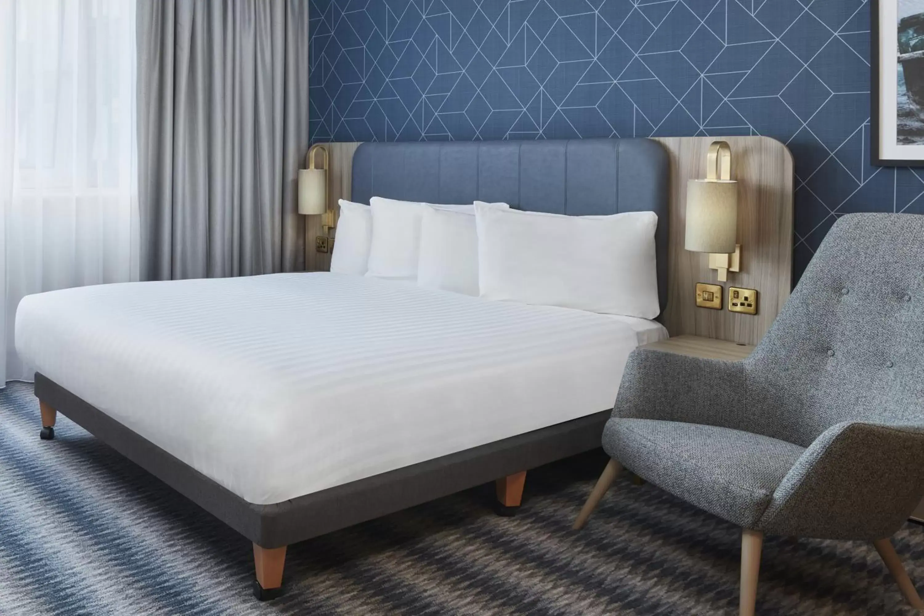 Double Room with Balcony in Leonardo Royal Southampton Grand Harbour Double Room with Balcony in Leonardo Royal Southampton Grand Harbour