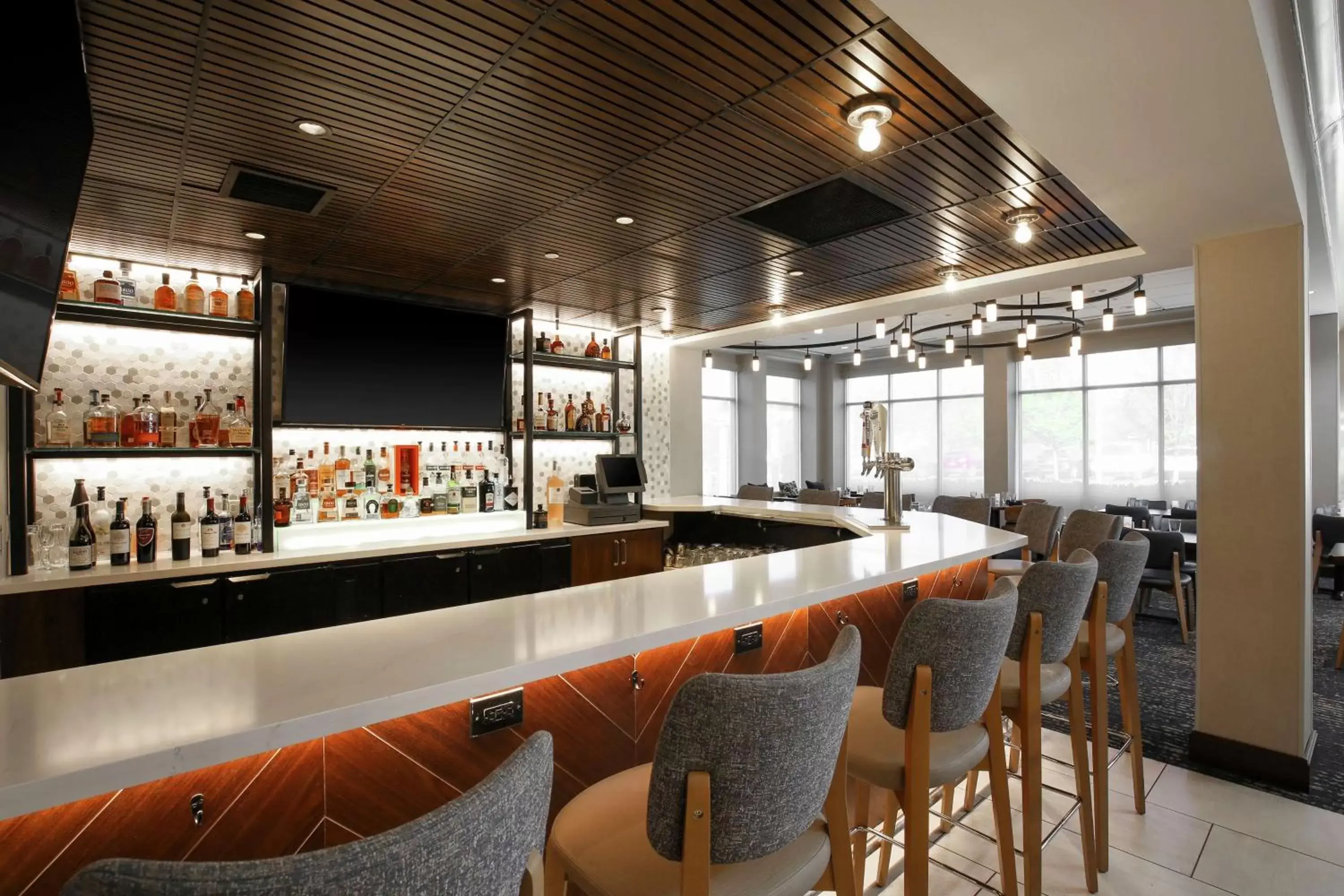 Lounge or bar, Lounge/Bar in Hilton Garden Inn Melville