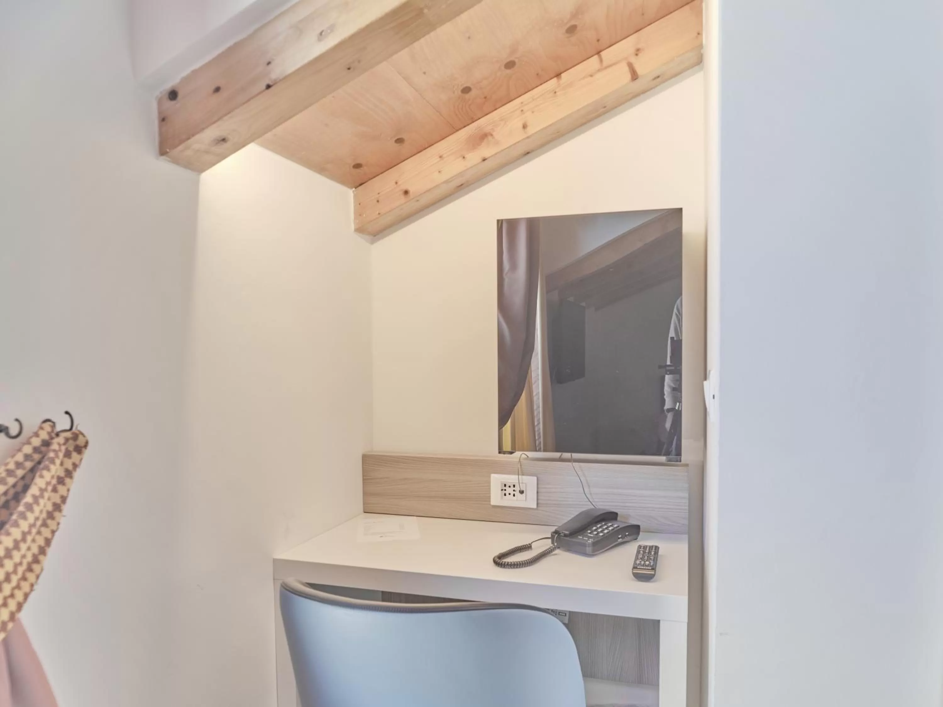 hair dresser in Hotel Medusa