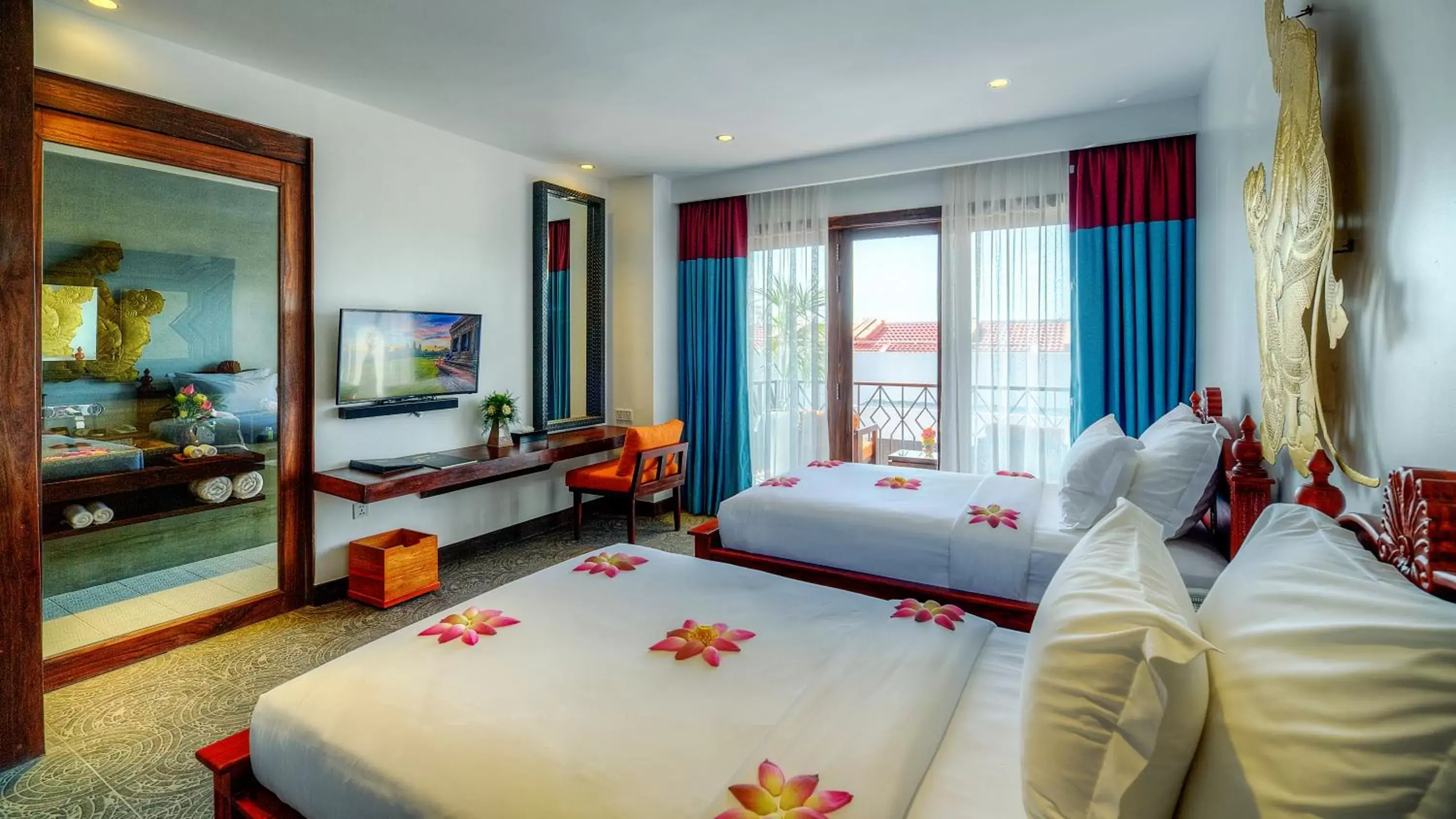 Bed in Golden Temple Retreat Bed in Golden Temple Retreat