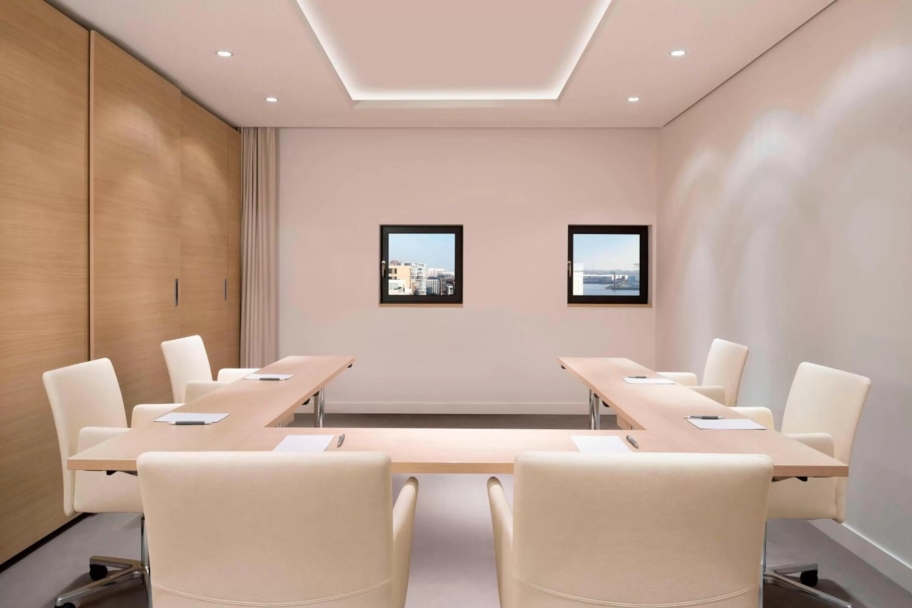 Meeting/conference room in The Westin Hamburg Elbphilharmonie