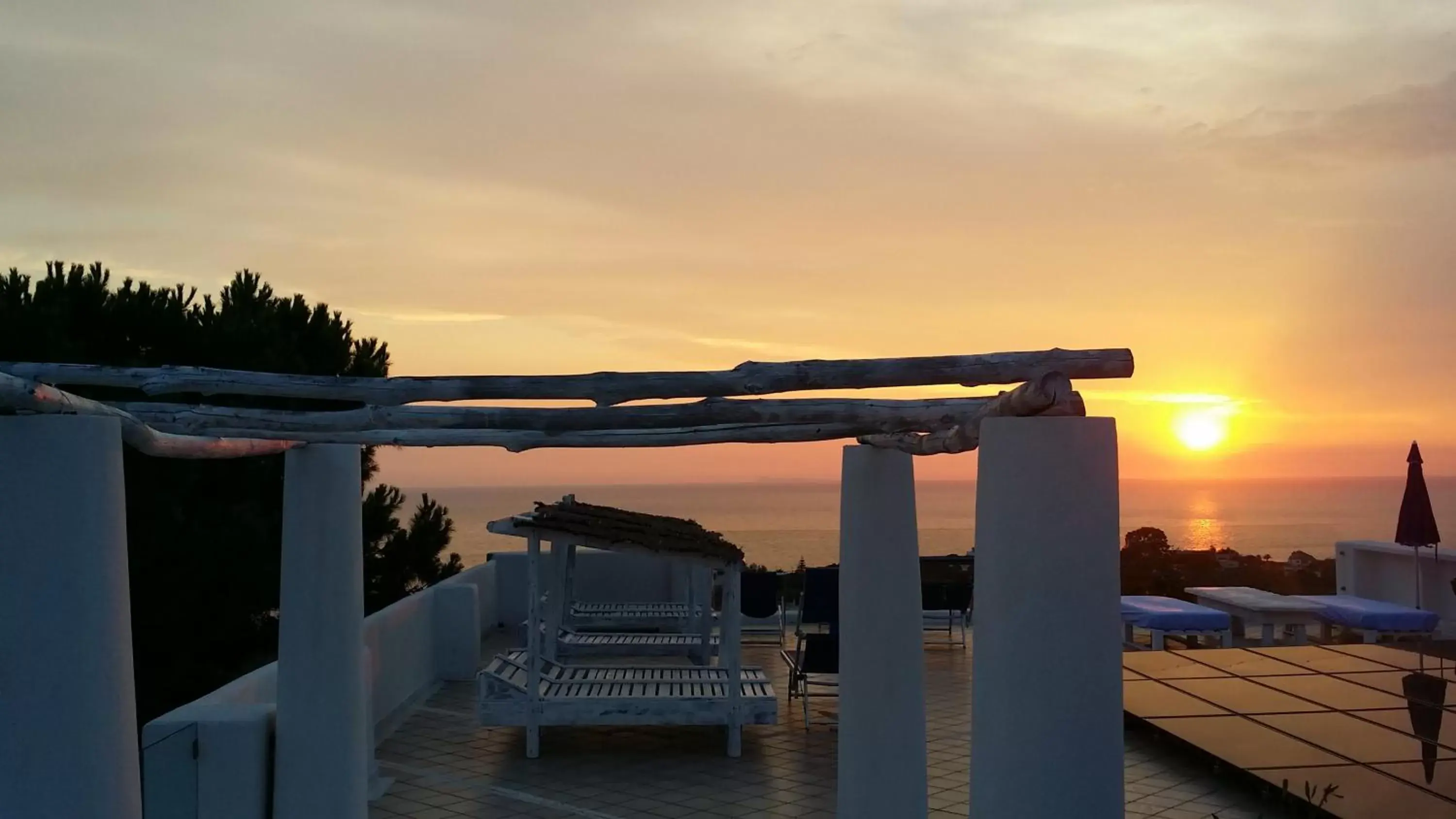 Solarium, Sunrise/Sunset in Villa Ravino Aparthotel