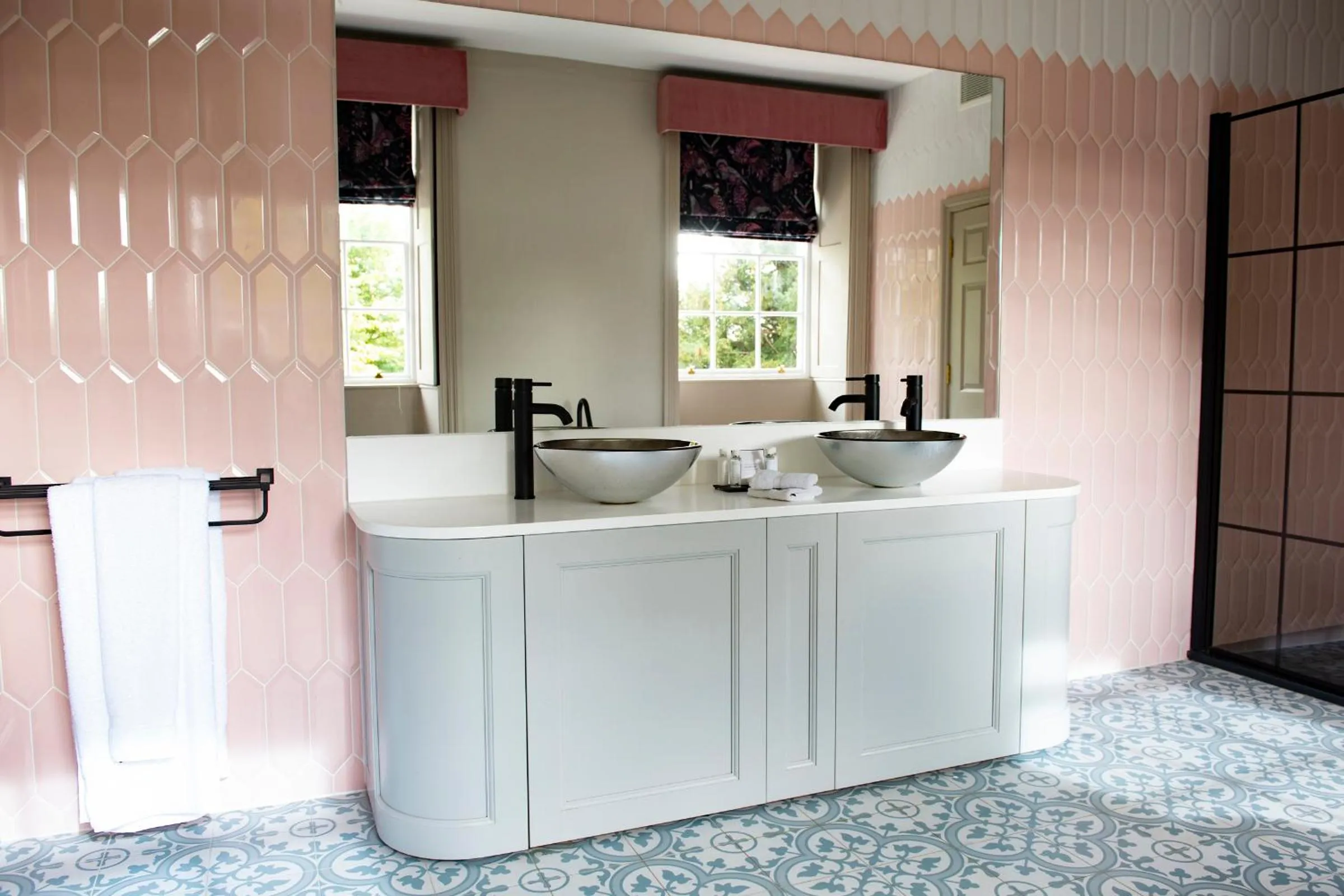 Bathroom in The Haycock Manor Hotel