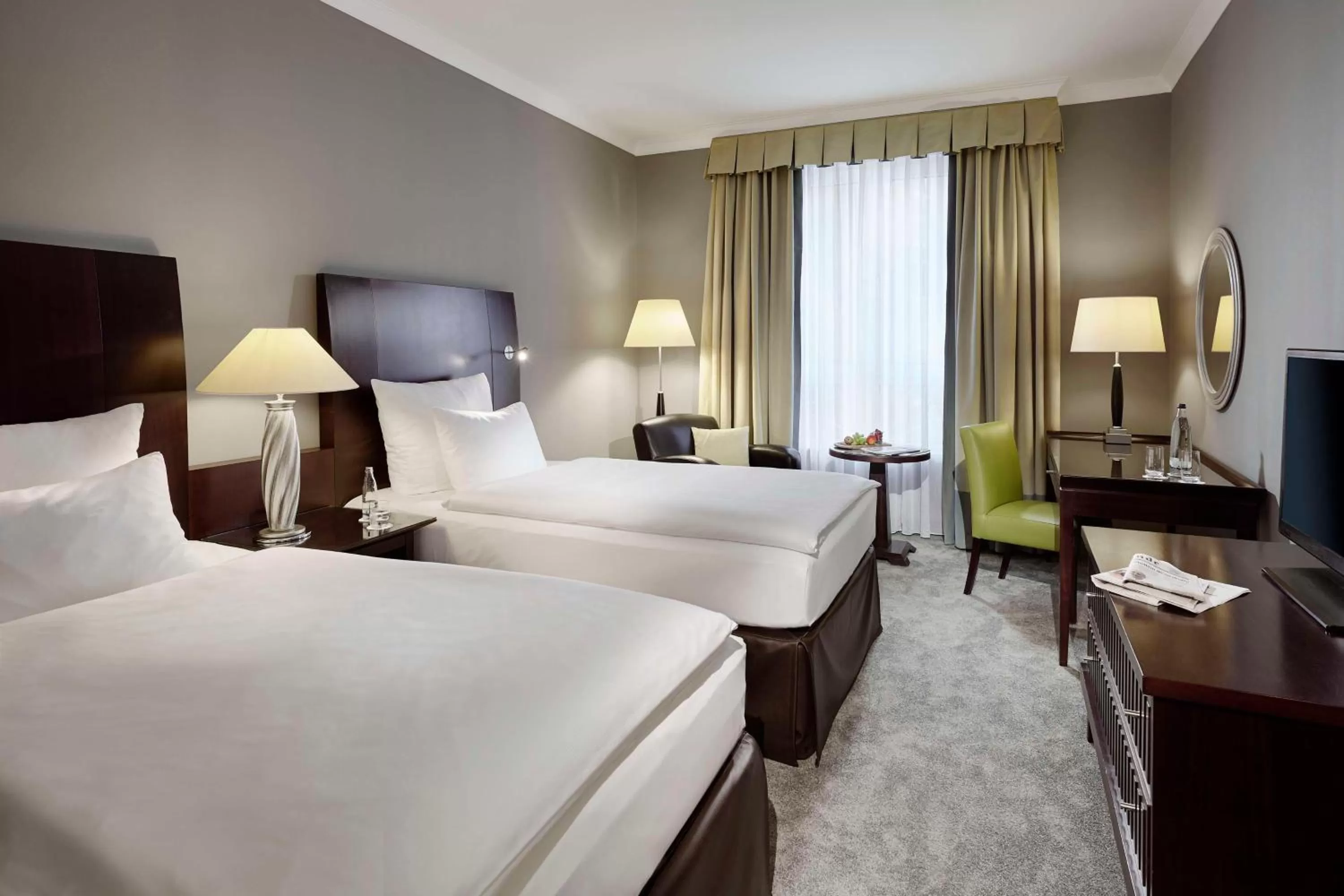 Bedroom, Bed in Lindner Hotel Cologne City Plaza, part of JdV by Hyatt