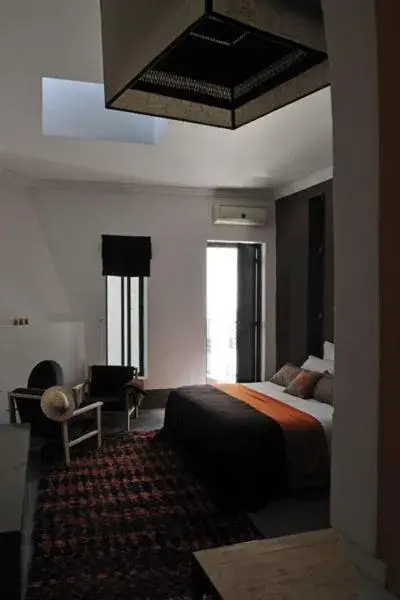 Photo of the whole room, Bed in Riad First