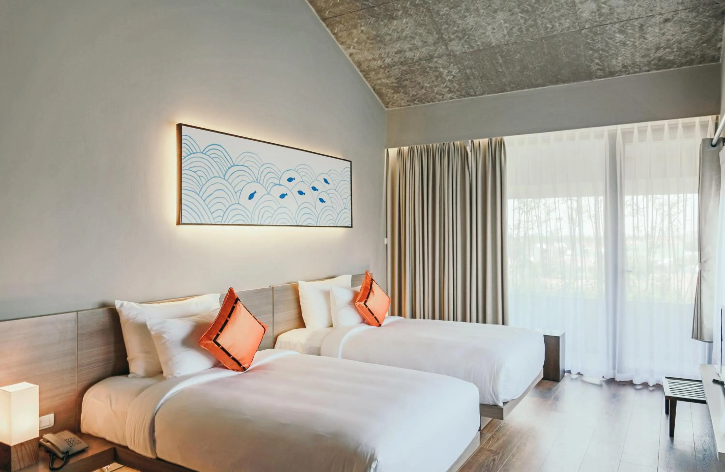 Bedroom, Bed in Mulberry Collection Silk Eco