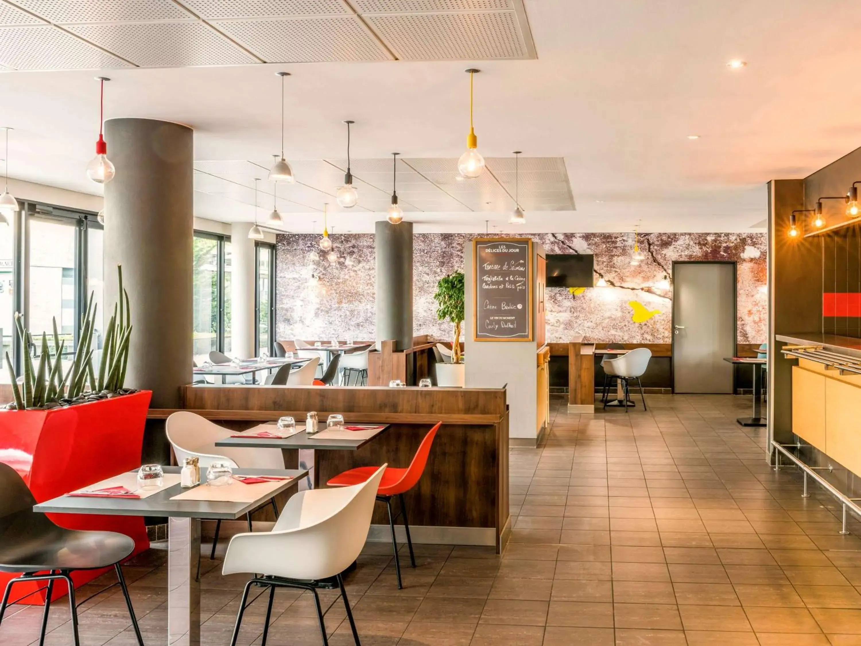 Restaurant/places to eat in ibis Marne La Vallée Val d'Europe Restaurant/places to eat in ibis Marne La Vallée Val d'Europe